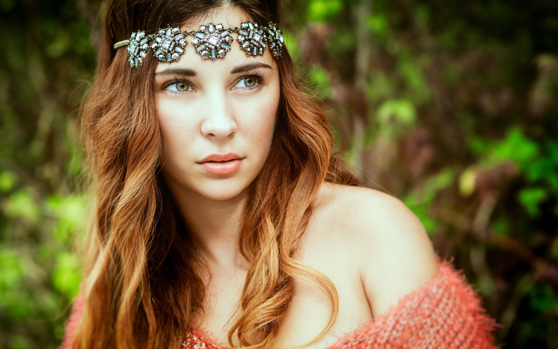 Download mobile wallpaper Jewelry, Blur, Redhead, Face, Model, Women, Green Eyes for free.