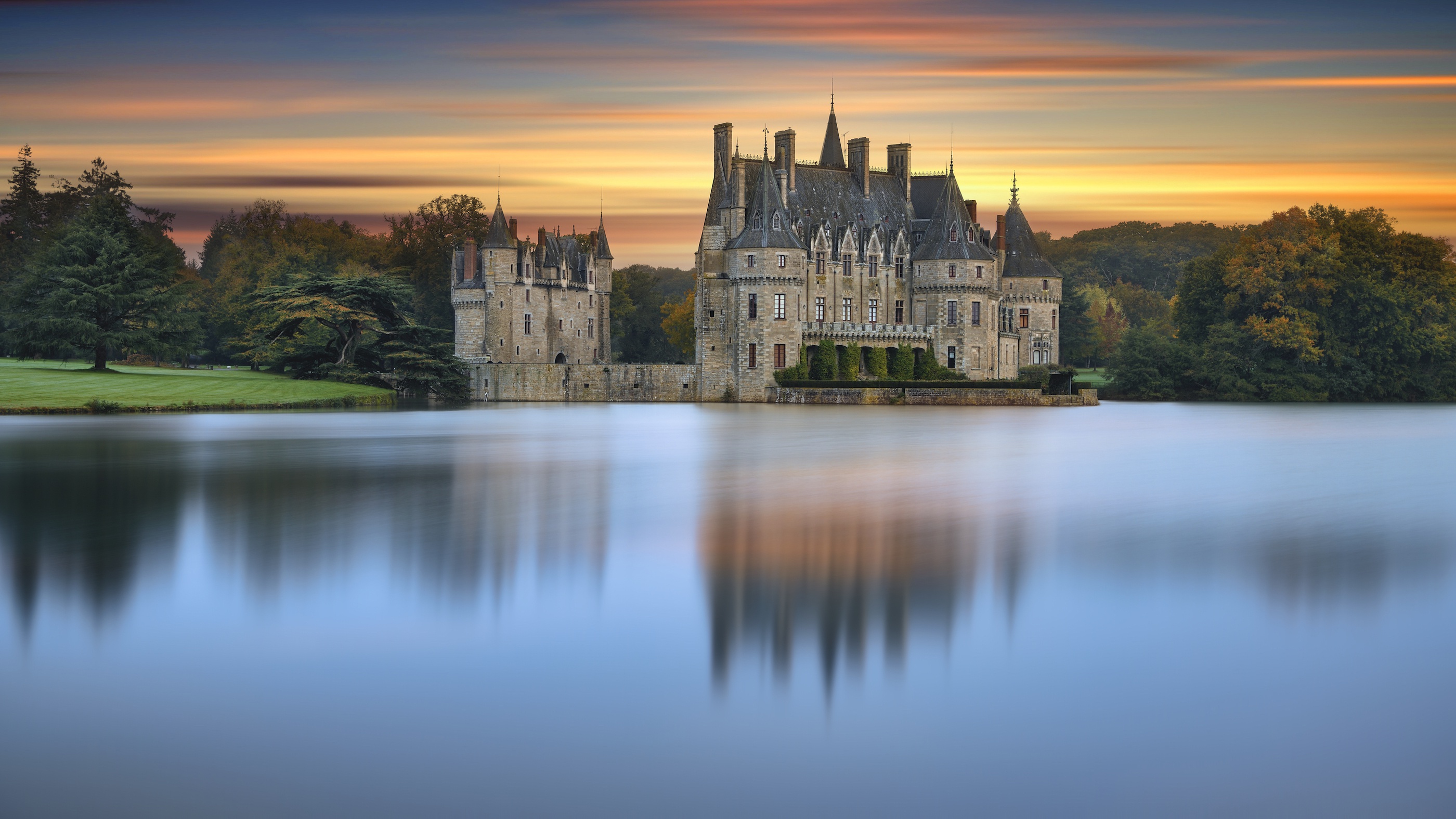 Laden Sie das Wasser, Schlösser, Frankreich, Menschengemacht, Schloss, Spiegelung, Schloss De La Bretesche-Bild kostenlos auf Ihren PC-Desktop herunter