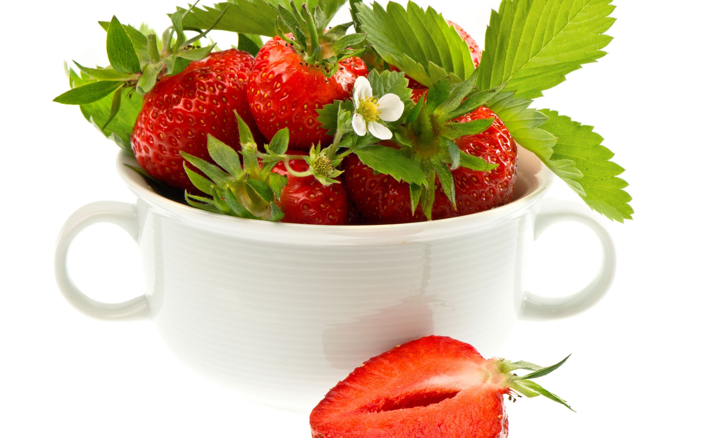 Download mobile wallpaper Strawberry, Fruits, Food for free.