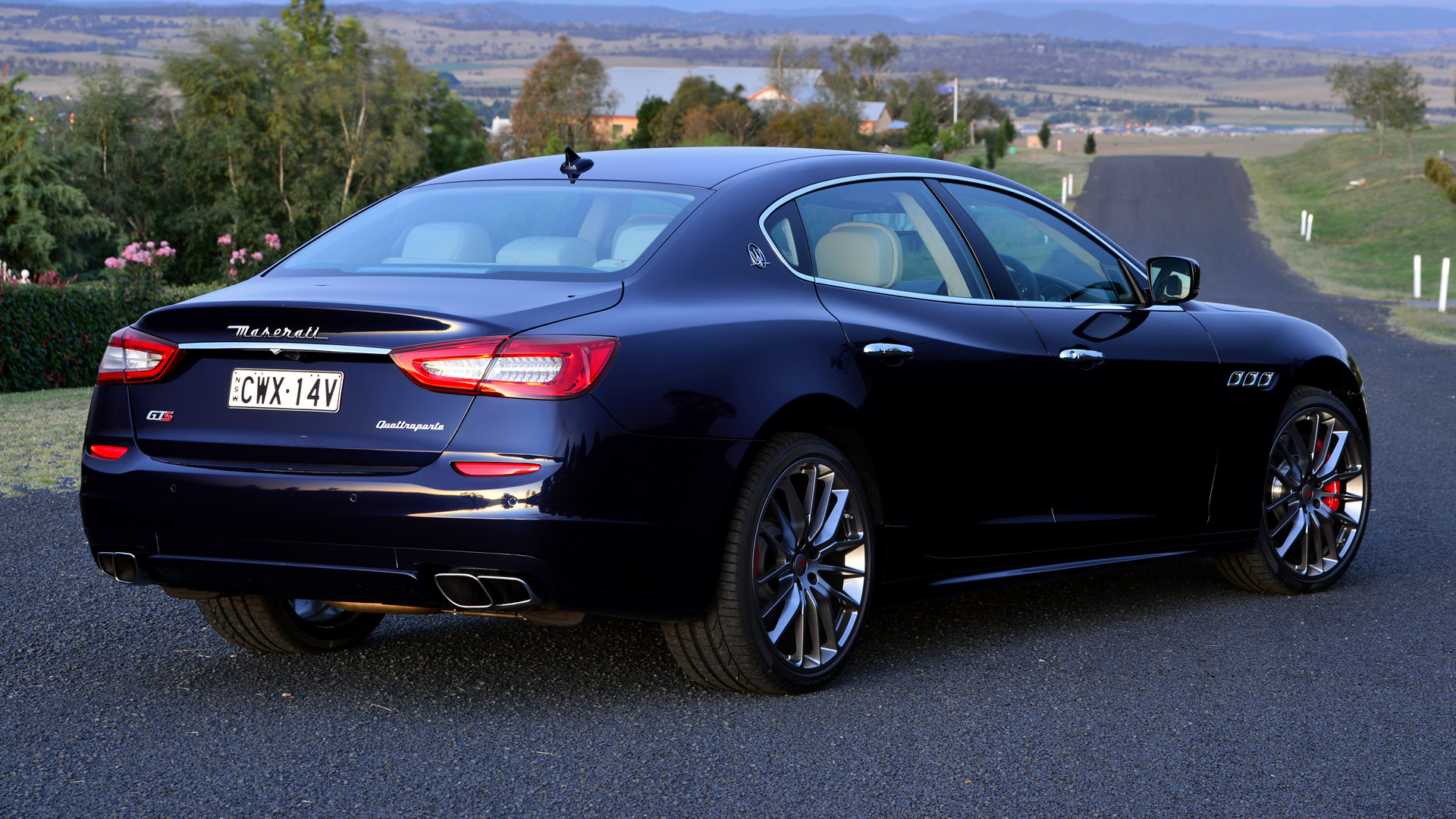 Laden Sie das Maserati, Autos, Fahrzeuge, Schwarzes Auto, Auto In Voller Größe, Sportliche Limousine, Maserati Quattroporte Gts-Bild kostenlos auf Ihren PC-Desktop herunter