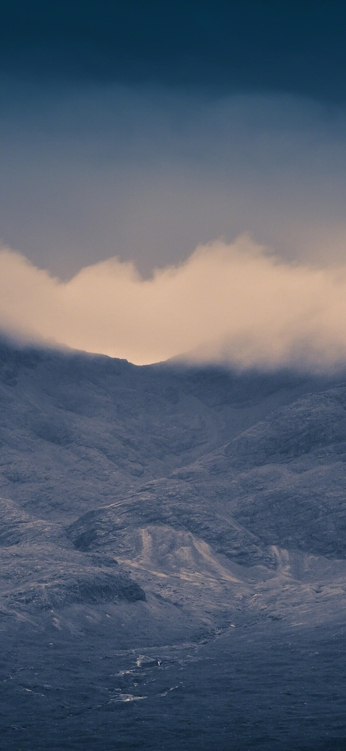 Descarga gratuita de fondo de pantalla para móvil de Paisaje, Montañas, Montaña, Escocia, Nube, Tierra/naturaleza.