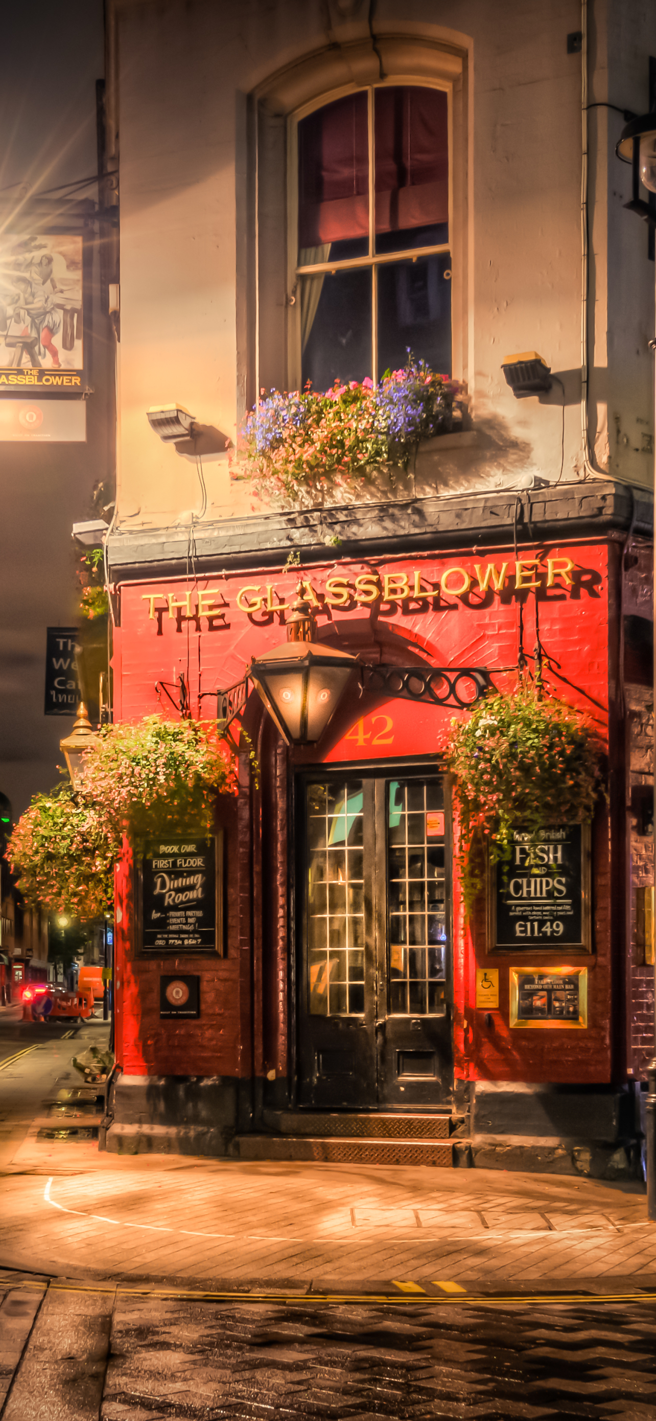 Download mobile wallpaper London, Building, England, Man Made, Pub for free.