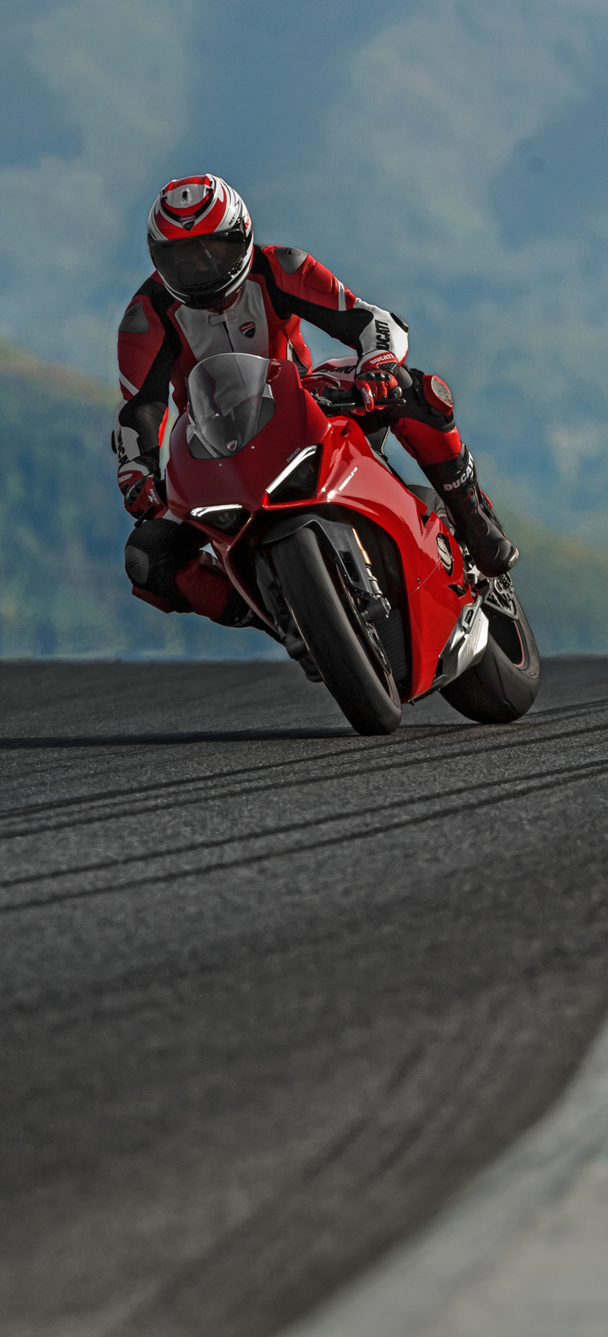 Download mobile wallpaper Motorcycles, Ducati, Motorcycle, Vehicles for free.