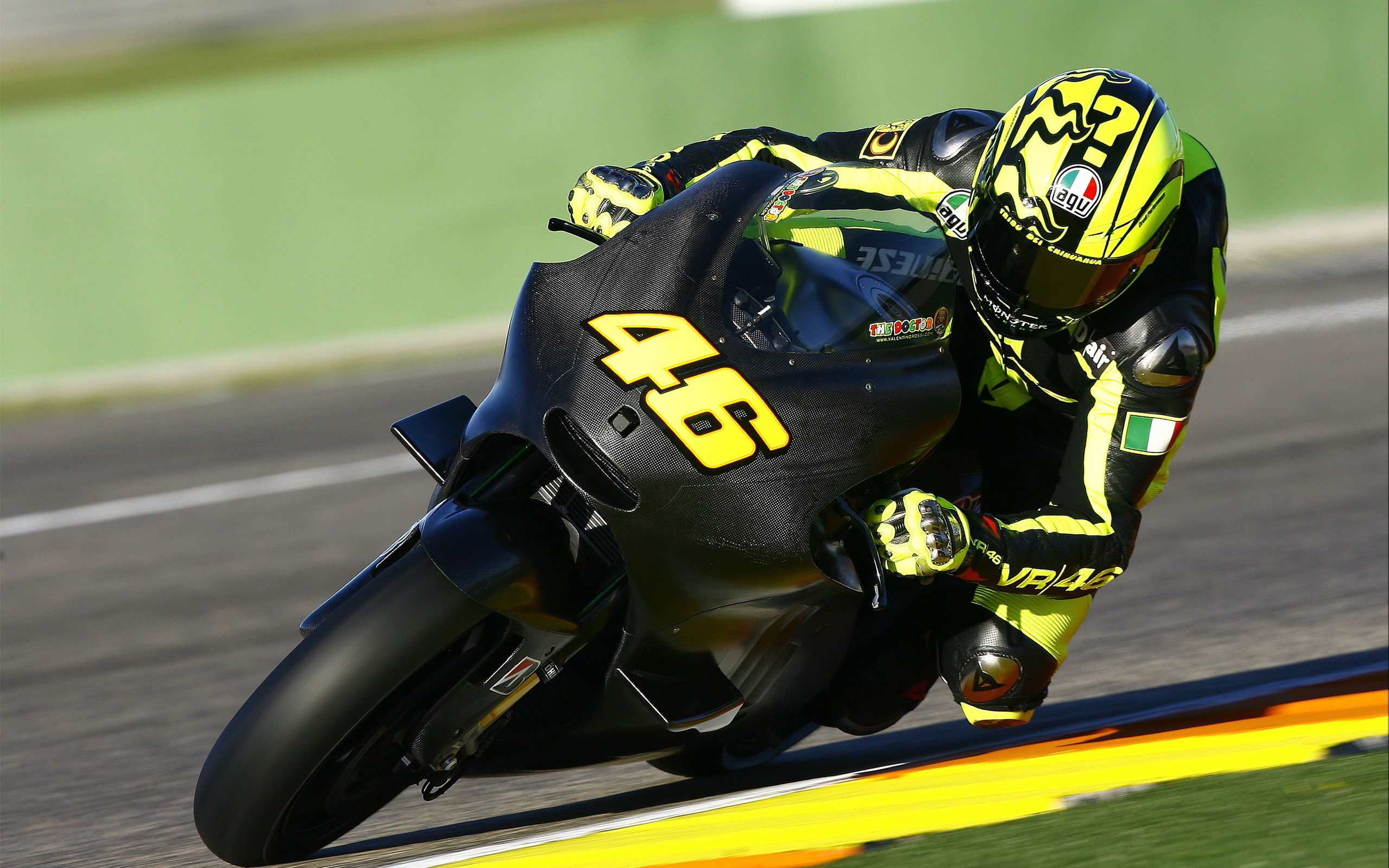 Download mobile wallpaper Transport, Auto, Motorcycles, Races for free.