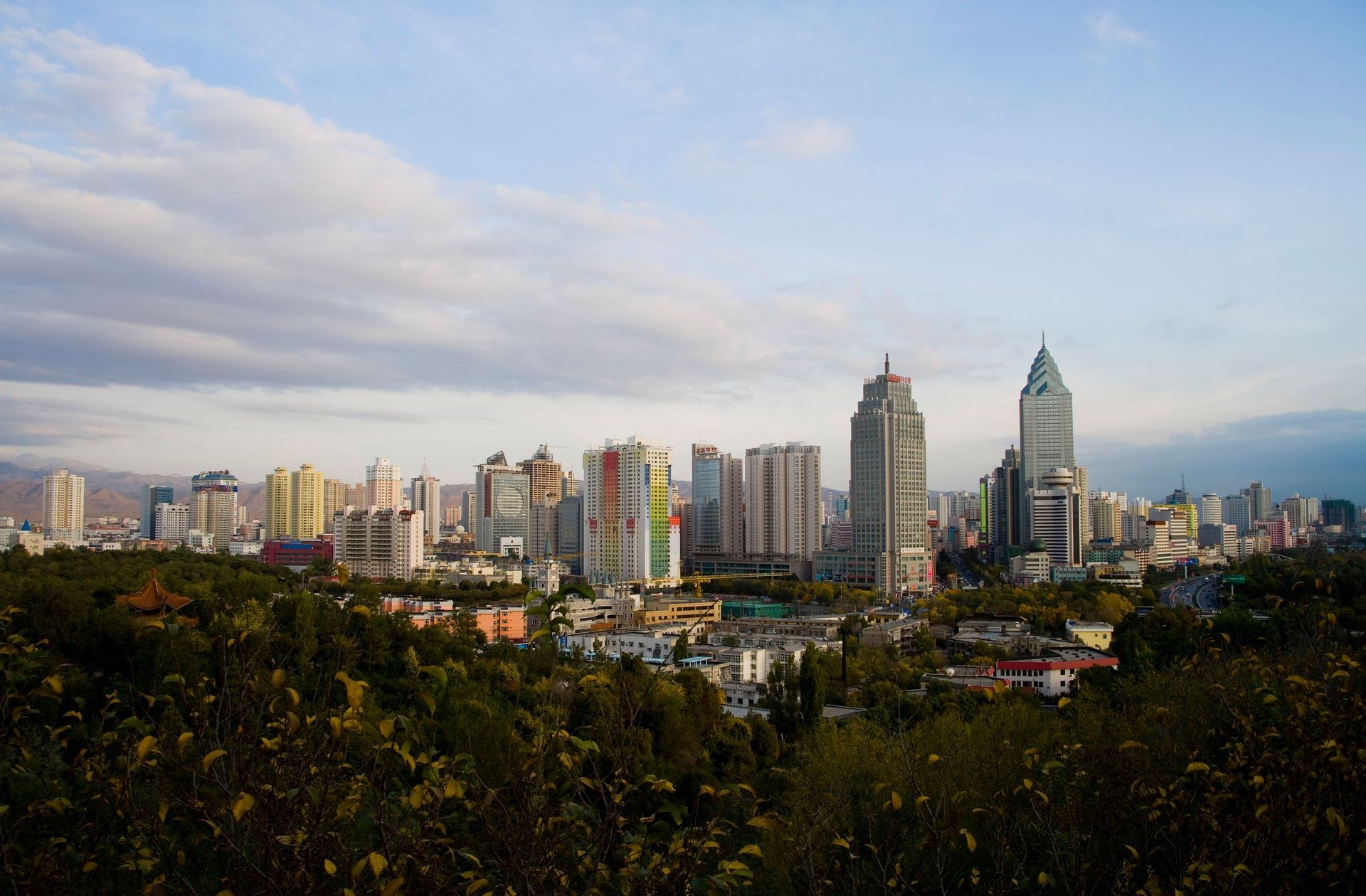 Laden Sie das Städte, China, Peking, Menschengemacht, Großstadt-Bild kostenlos auf Ihren PC-Desktop herunter