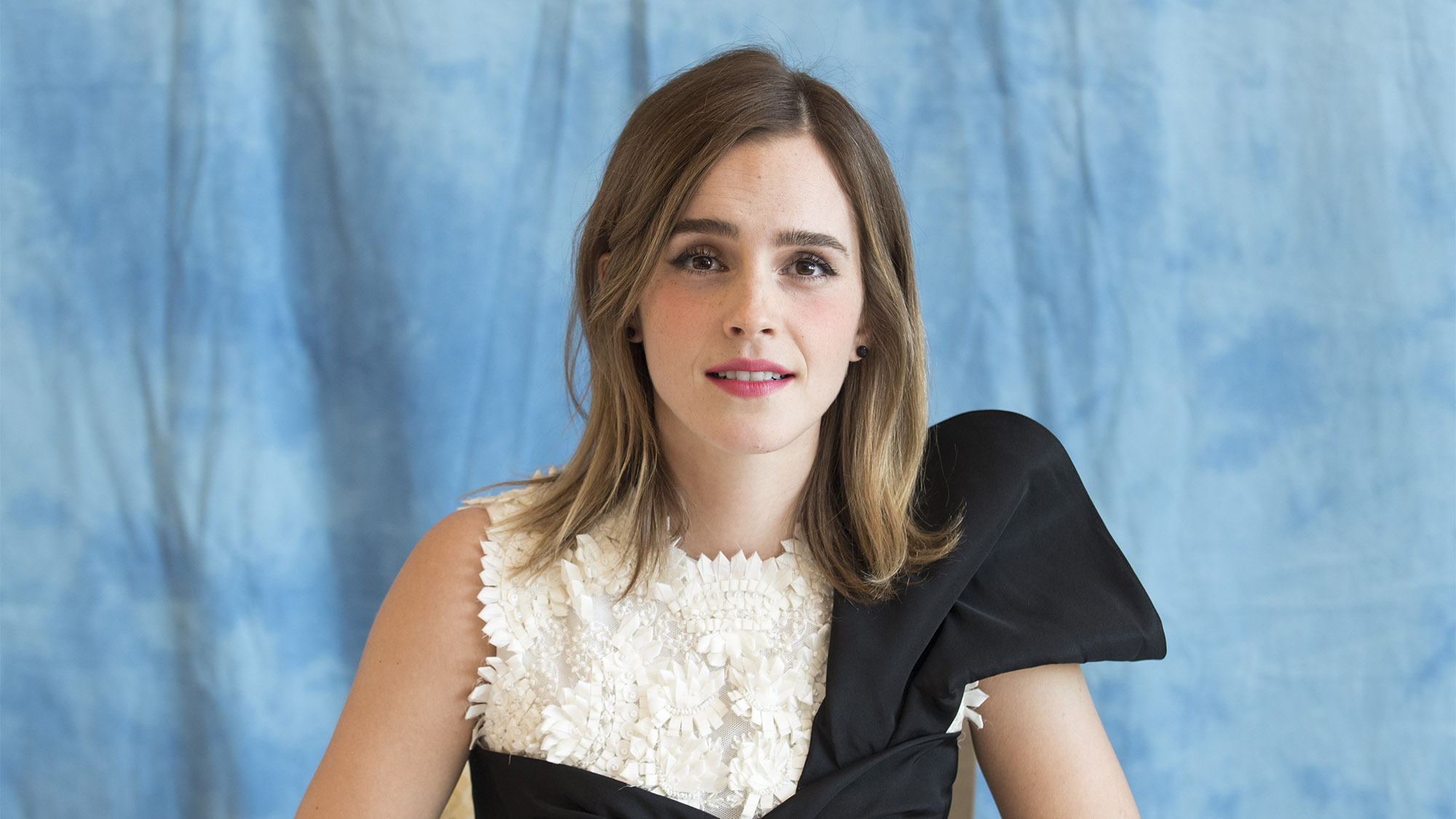 Laden Sie das Emma Watson, Berühmtheiten, Darstellerin-Bild kostenlos auf Ihren PC-Desktop herunter