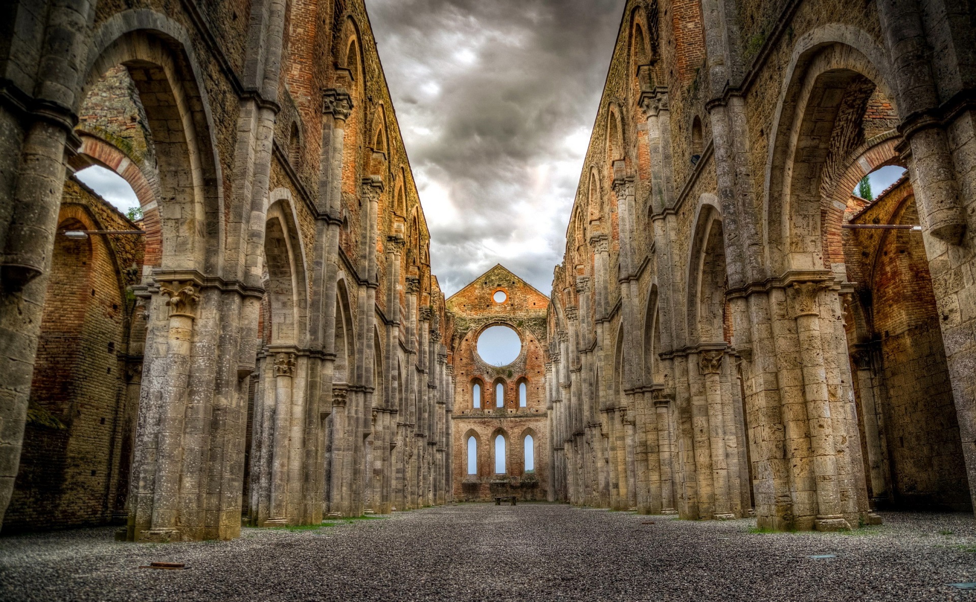 Laden Sie Abtei Von San Galgano HD-Desktop-Hintergründe herunter