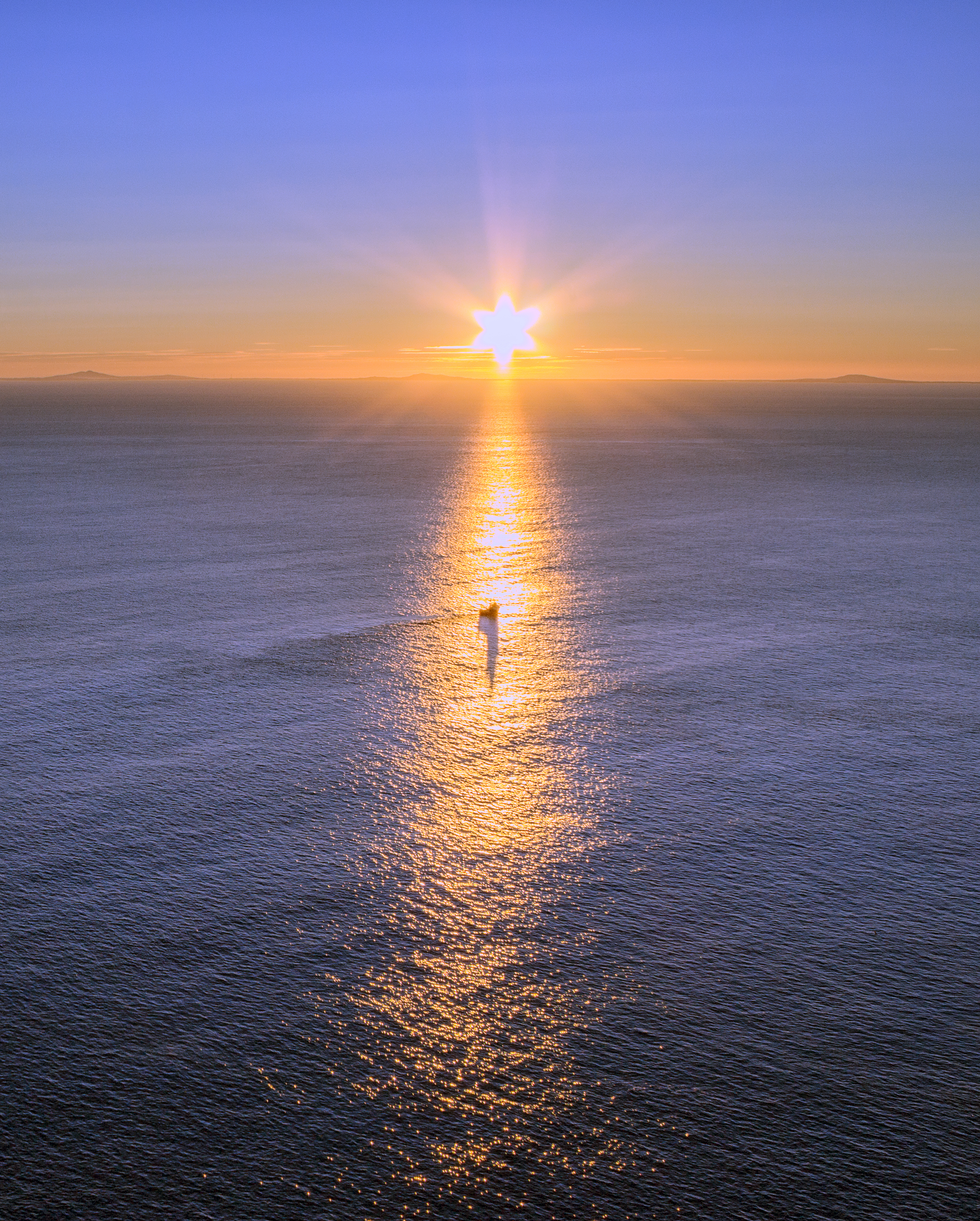 Download mobile wallpaper Horizon, Sunset, Sea, Nature, Scotland for free.