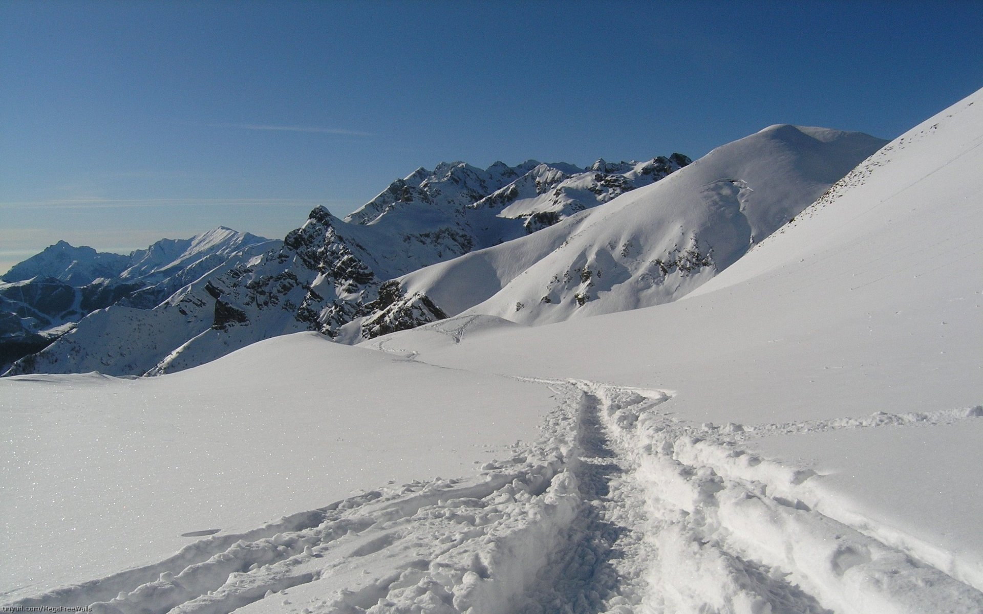 Скачать обои бесплатно Зима, Снег, Гора, Земля/природа картинка на рабочий стол ПК