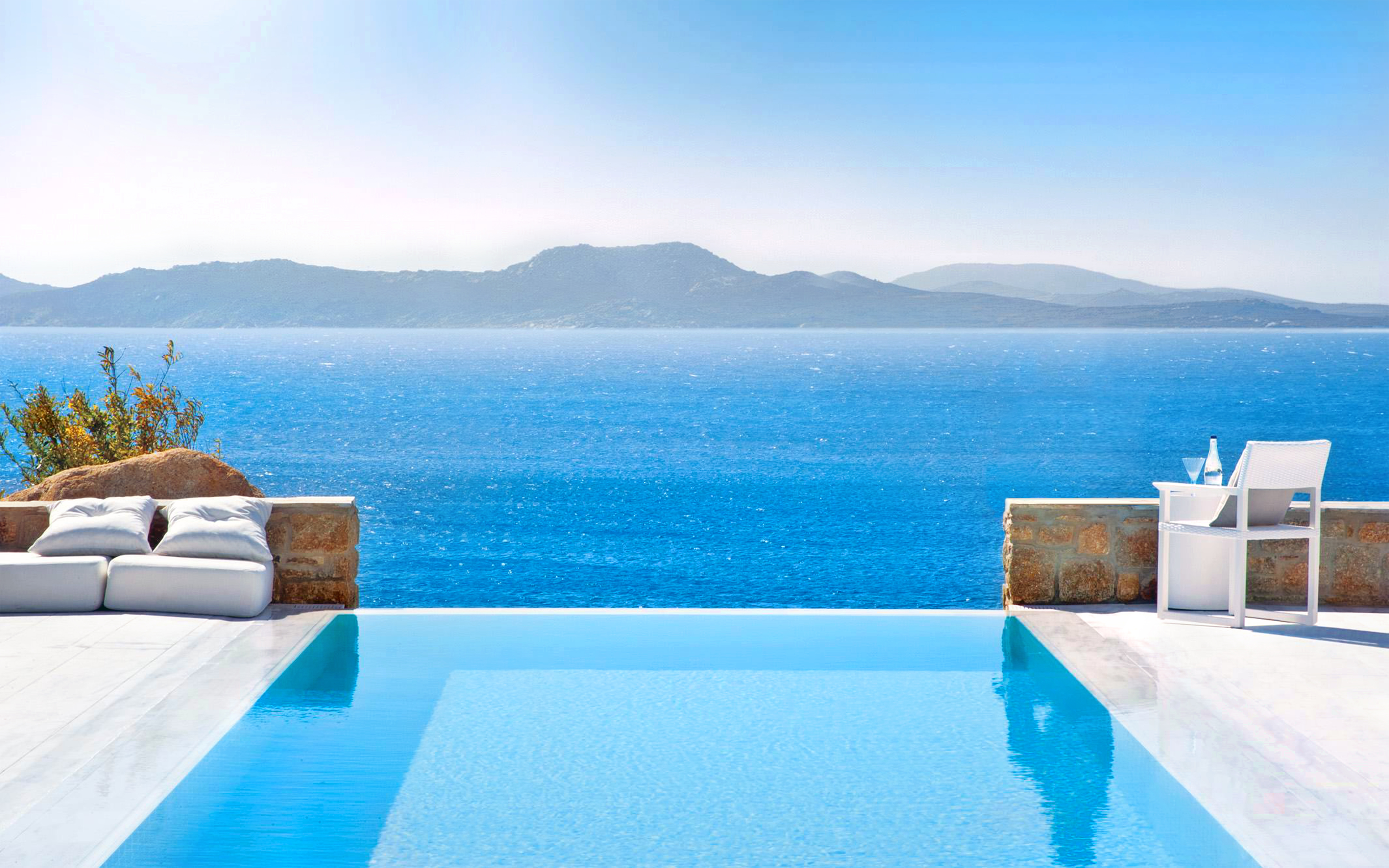 Download mobile wallpaper Horizon, Reflection, Sunny, Pool, Lounge, Man Made for free.