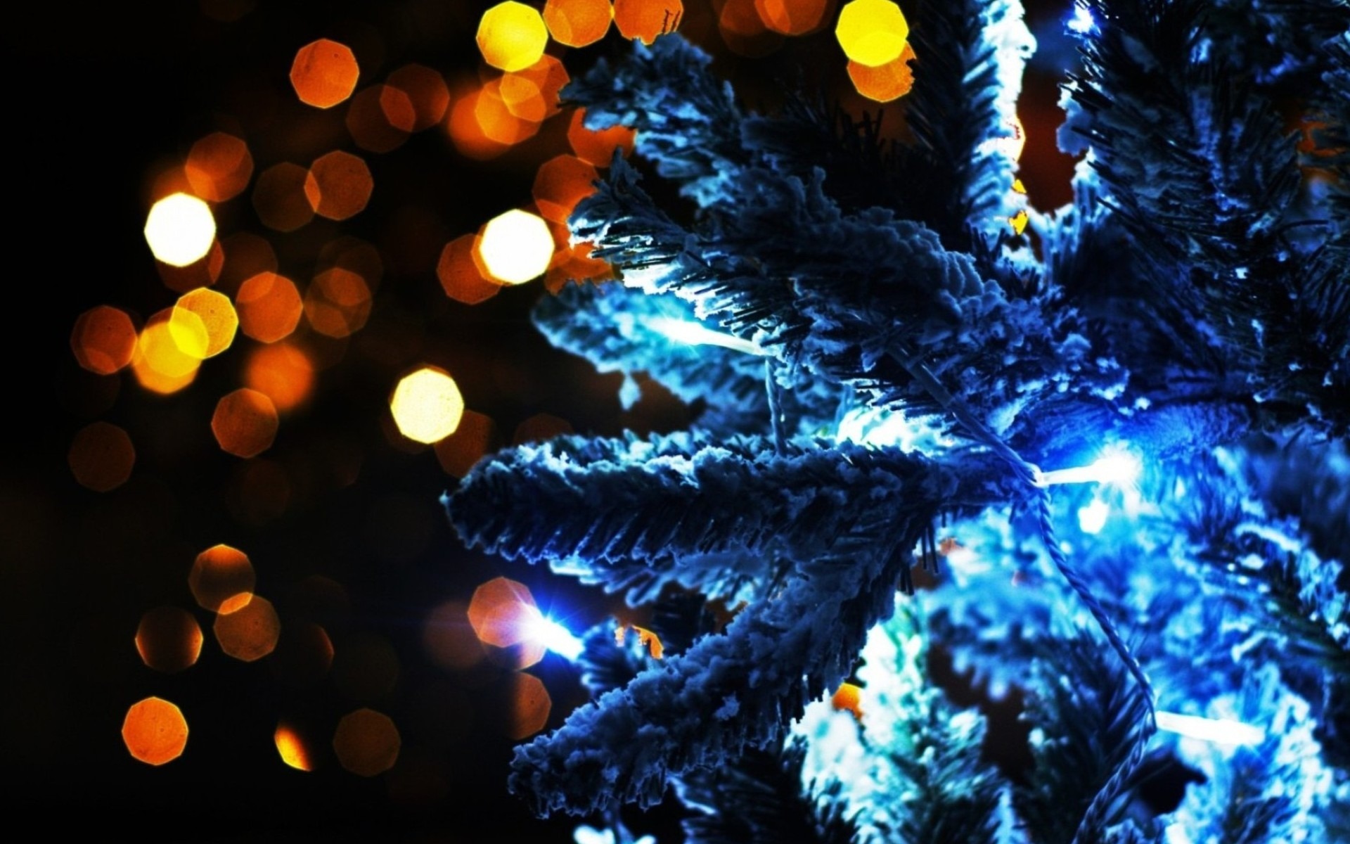 Download mobile wallpaper Christmas, Christmas Lights, Holiday for free.