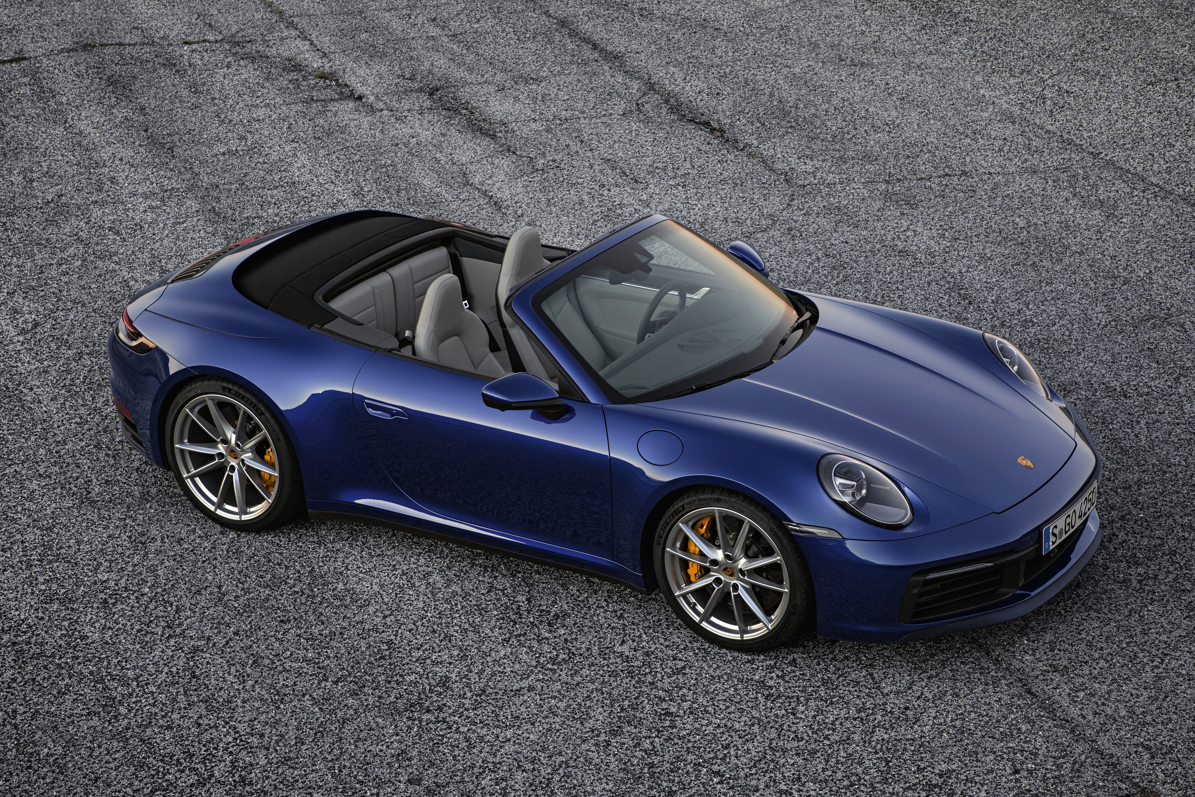 Download mobile wallpaper Porsche, Cabriolet, Porsche 911 Carrera 4S, Vehicles for free.