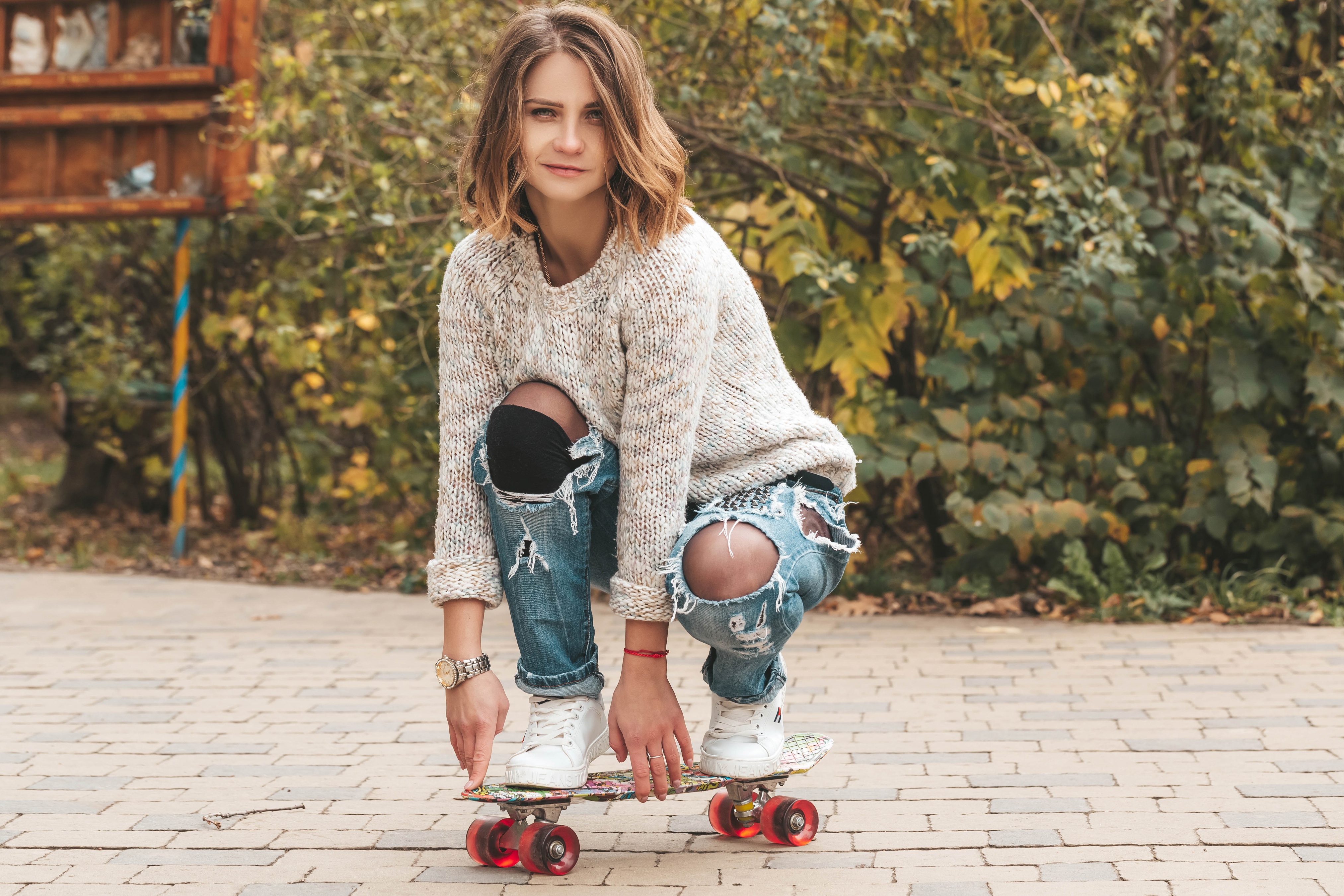 women, mood, jeans, skateboard, sneakers