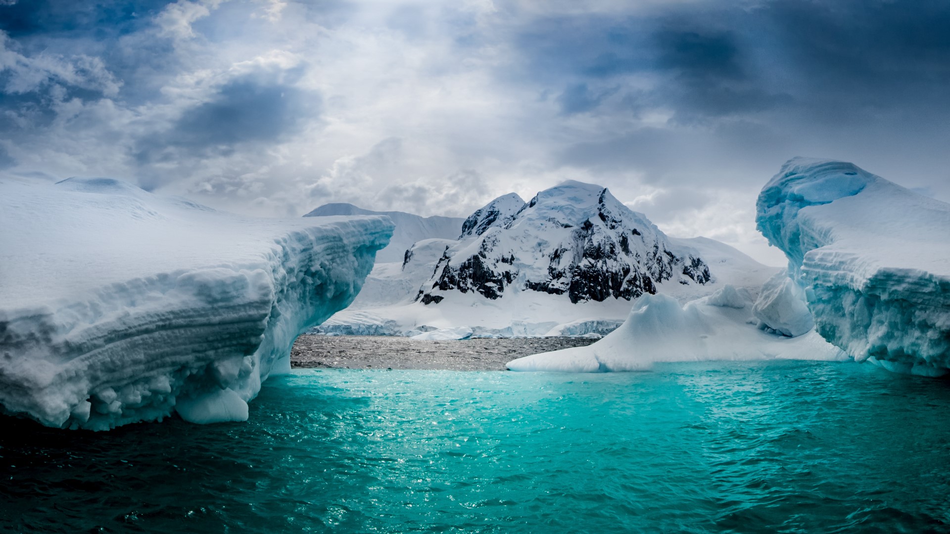 869806 скачать картинку антарктида, снег, земля/природа, ледник, остров полумесяца, лёд, гора - обои и заставки бесплатно