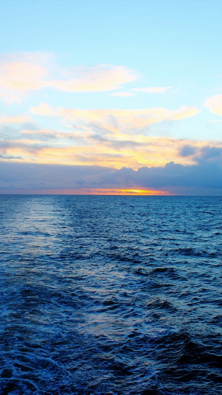 Download mobile wallpaper Sunset, Sky, Sea, Horizon, Ocean, Earth for free.