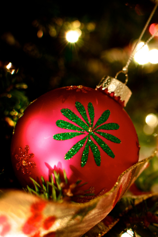 Download mobile wallpaper Christmas, Holiday, Christmas Ornaments for free.