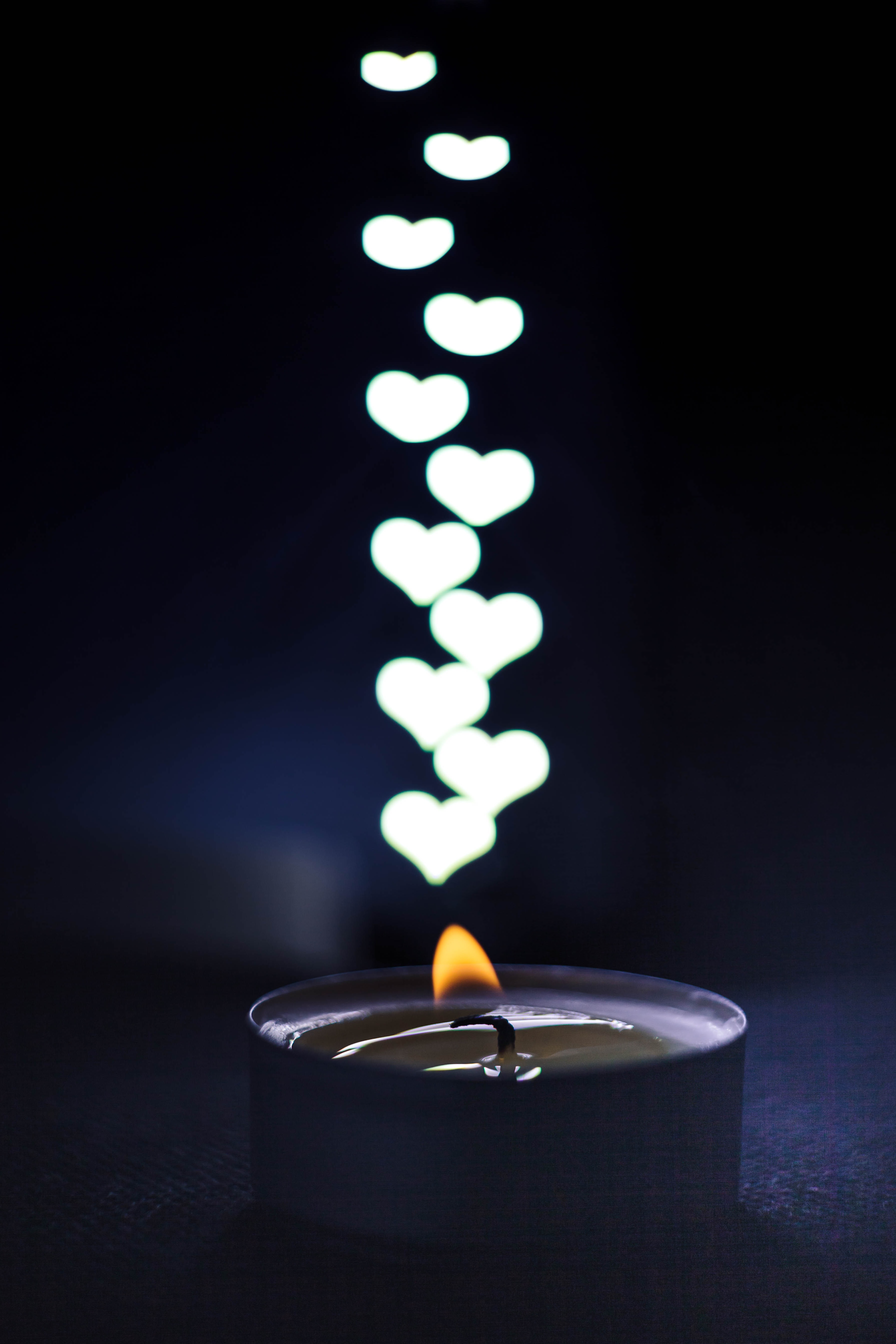 heart, dark, glare, flame, candle 5K