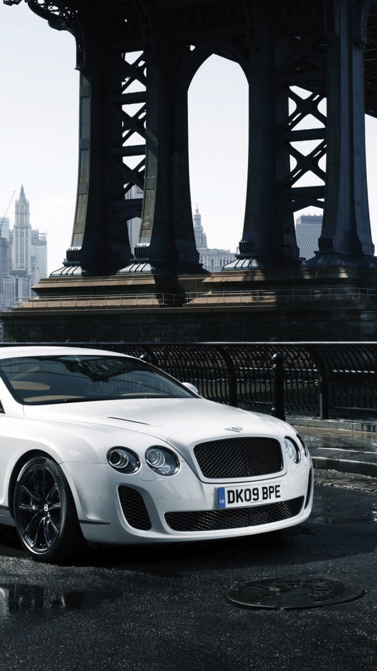 Impresionante Bentley Continental GT: Fondo de pantalla de lujo