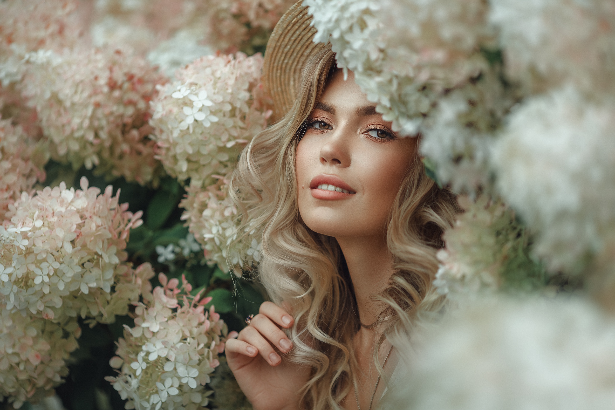 Download mobile wallpaper Blonde, Hydrangea, Model, Women for free.