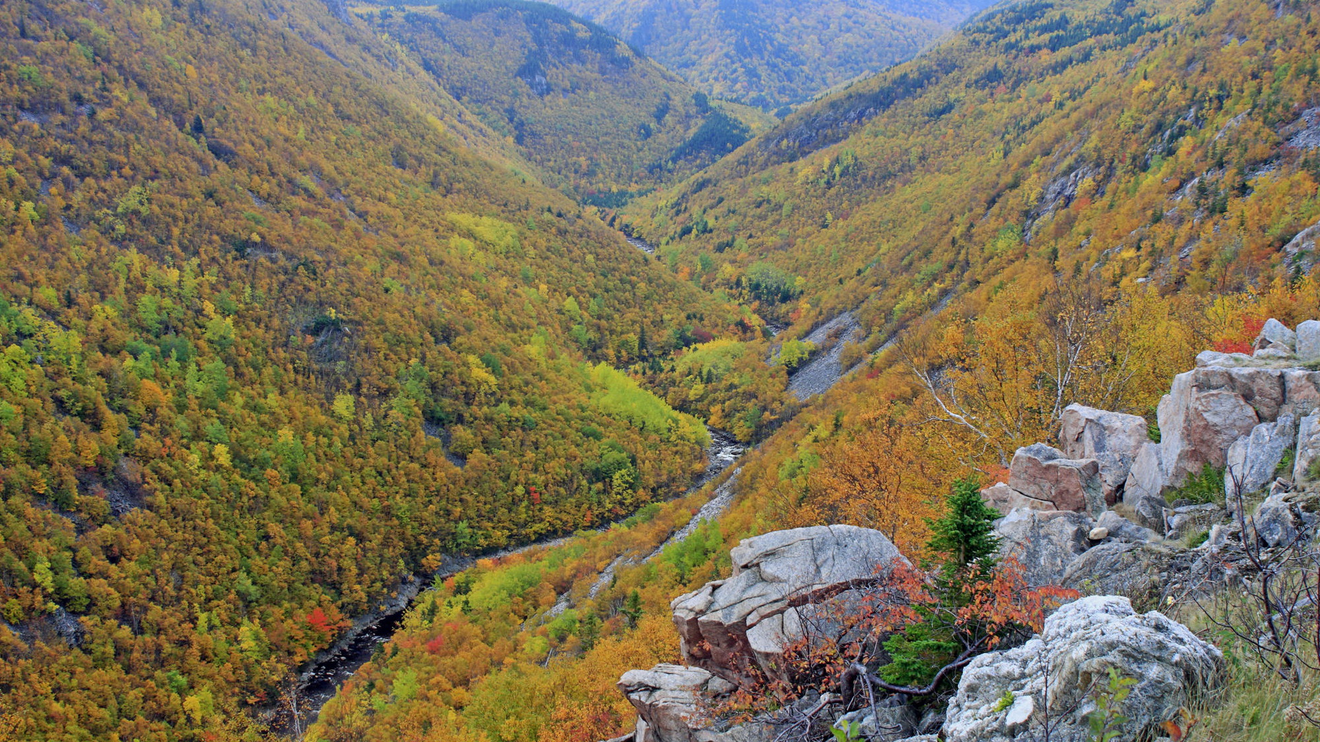 Скачати мобільні шпалери Гори, Гора, Земля безкоштовно.