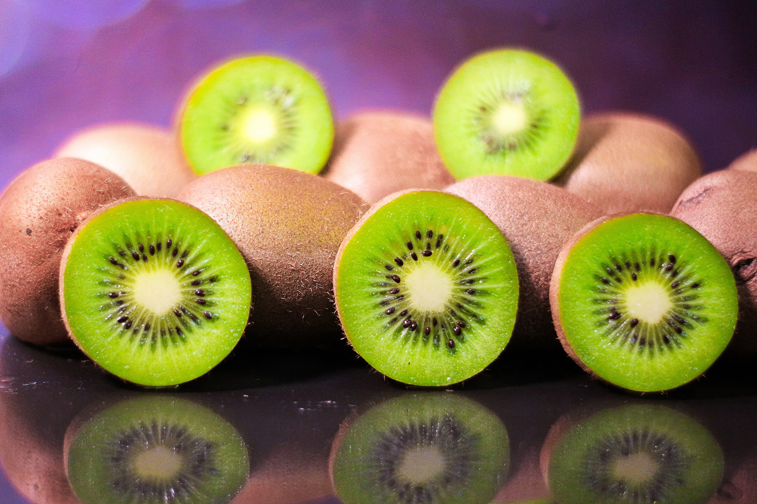 Download mobile wallpaper Fruits, Food, Kiwi, Fruit for free.