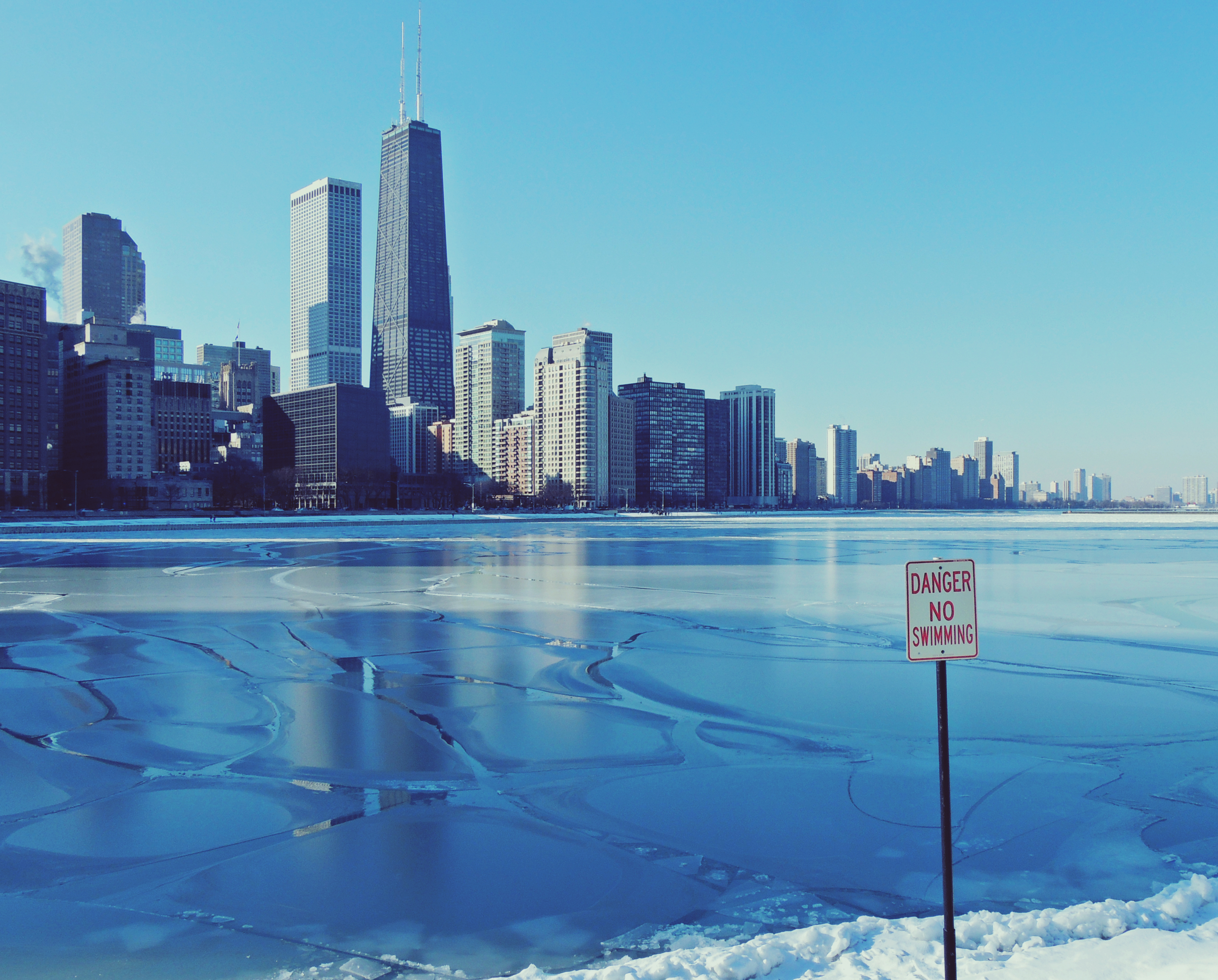 Descarga gratuita de fondo de pantalla para móvil de Chicago, Ciudades, Hecho Por El Hombre.