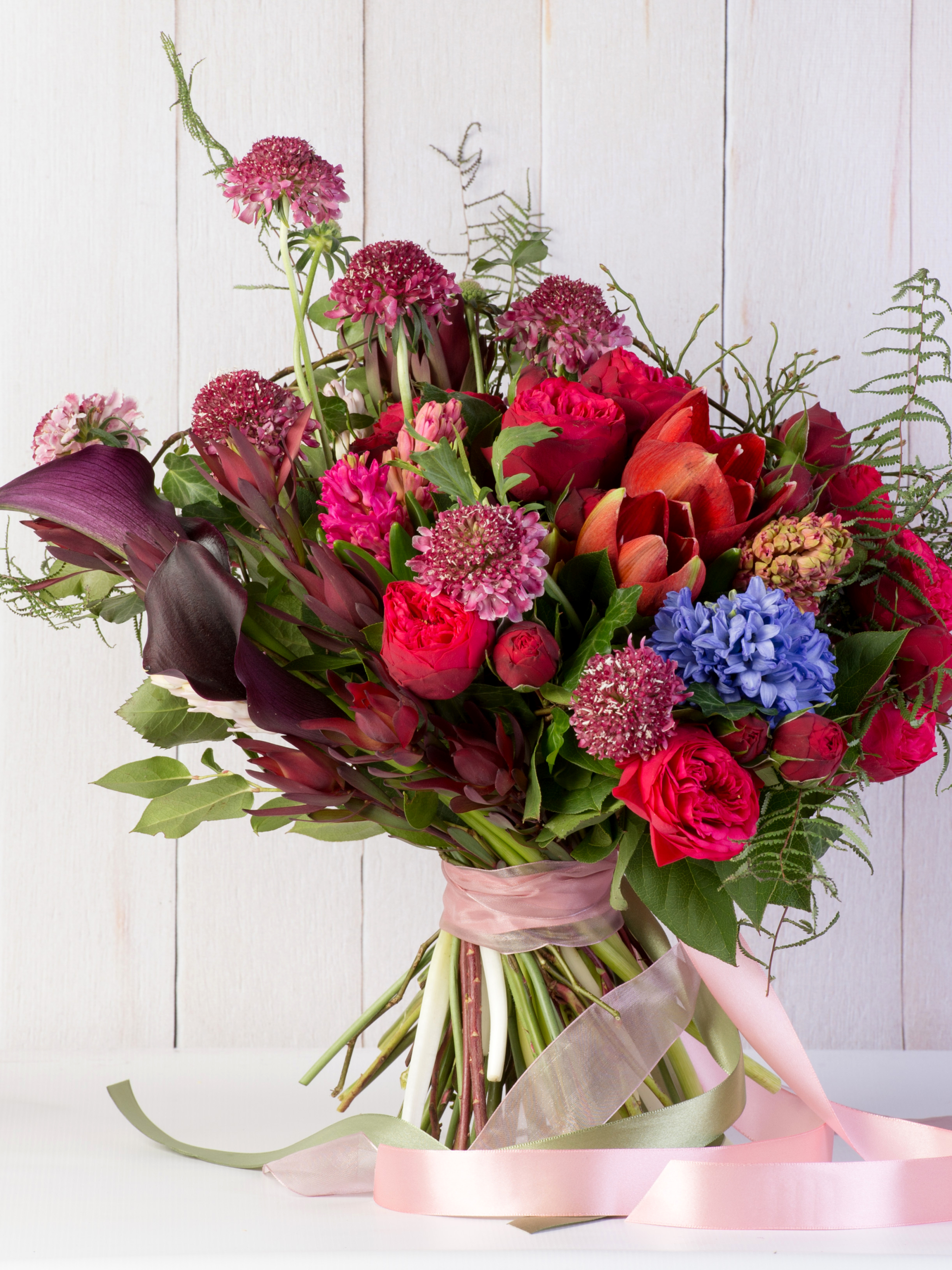 bouquet, man made, flower, red flower, tulip, rose, ribbon, calla, hyacinth HD wallpaper
