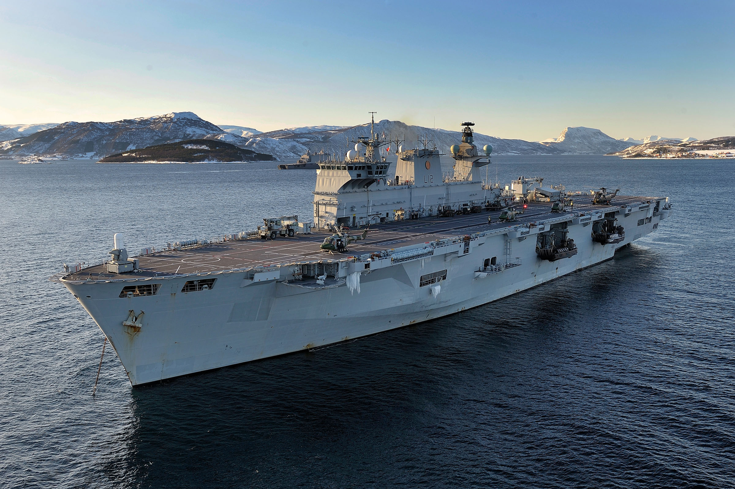 military, royal navy, amphibious assault ship, hms ocean (l12), warship, warships