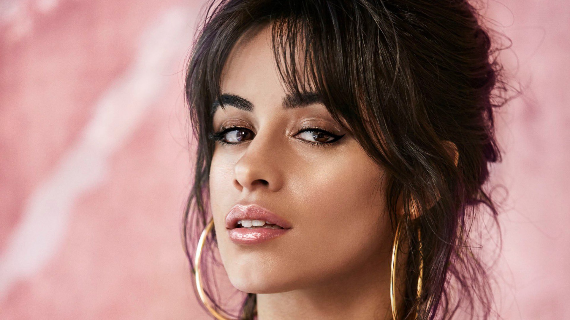 Free download wallpaper Music, Close Up, Singer, Face, Brunette, Earrings, Brown Eyes, Lipstick, Latina, Camila Cabello on your PC desktop