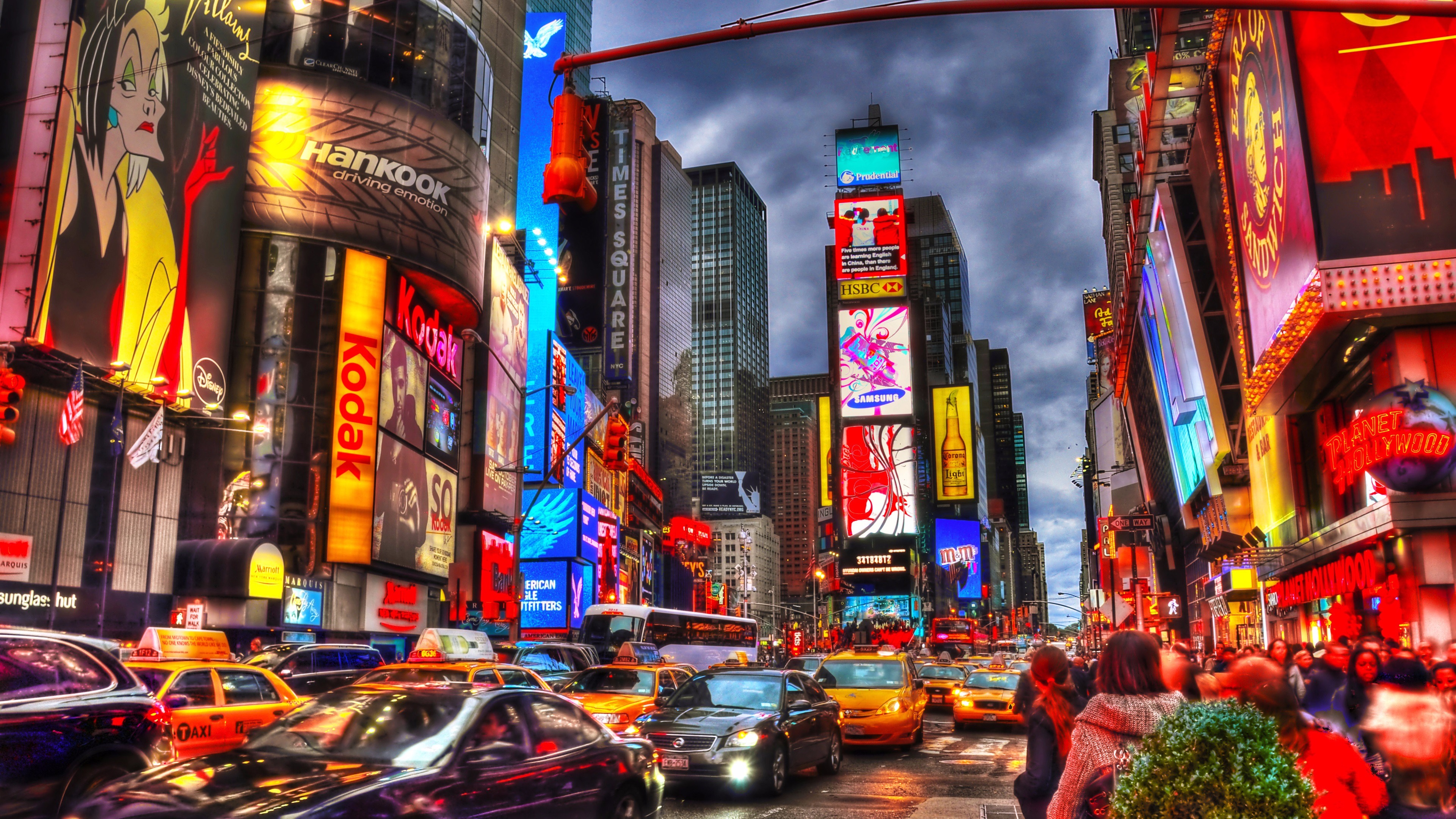 773640 télécharger le fond d'écran new york, bâtiment, construction humaine, times square, ville, coloré, couleurs, nuit, gratte ciel - économiseurs d'écran et images gratuitement