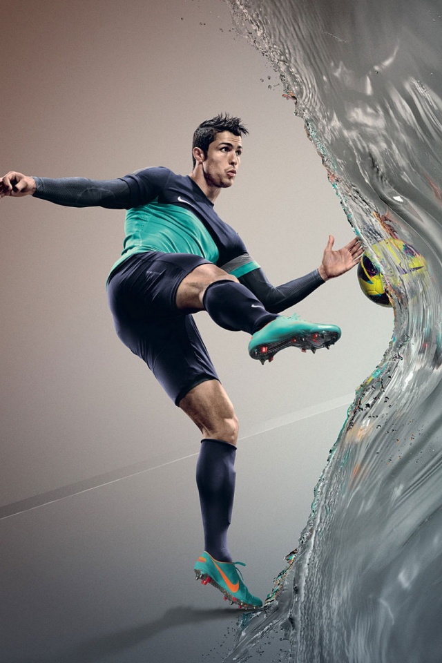 Handy-Wallpaper Sport, Wasser, Fußball, Cristiano Ronaldo, Ball kostenlos herunterladen.