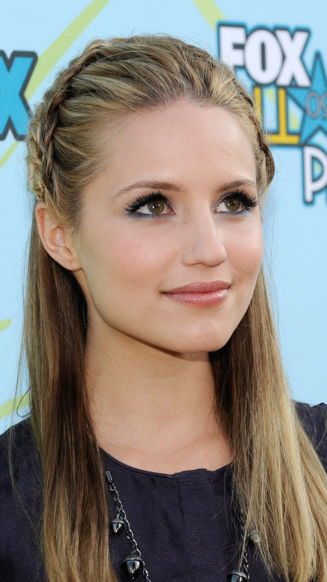 Download mobile wallpaper American, Celebrity, Actress, Dianna Agron for free.