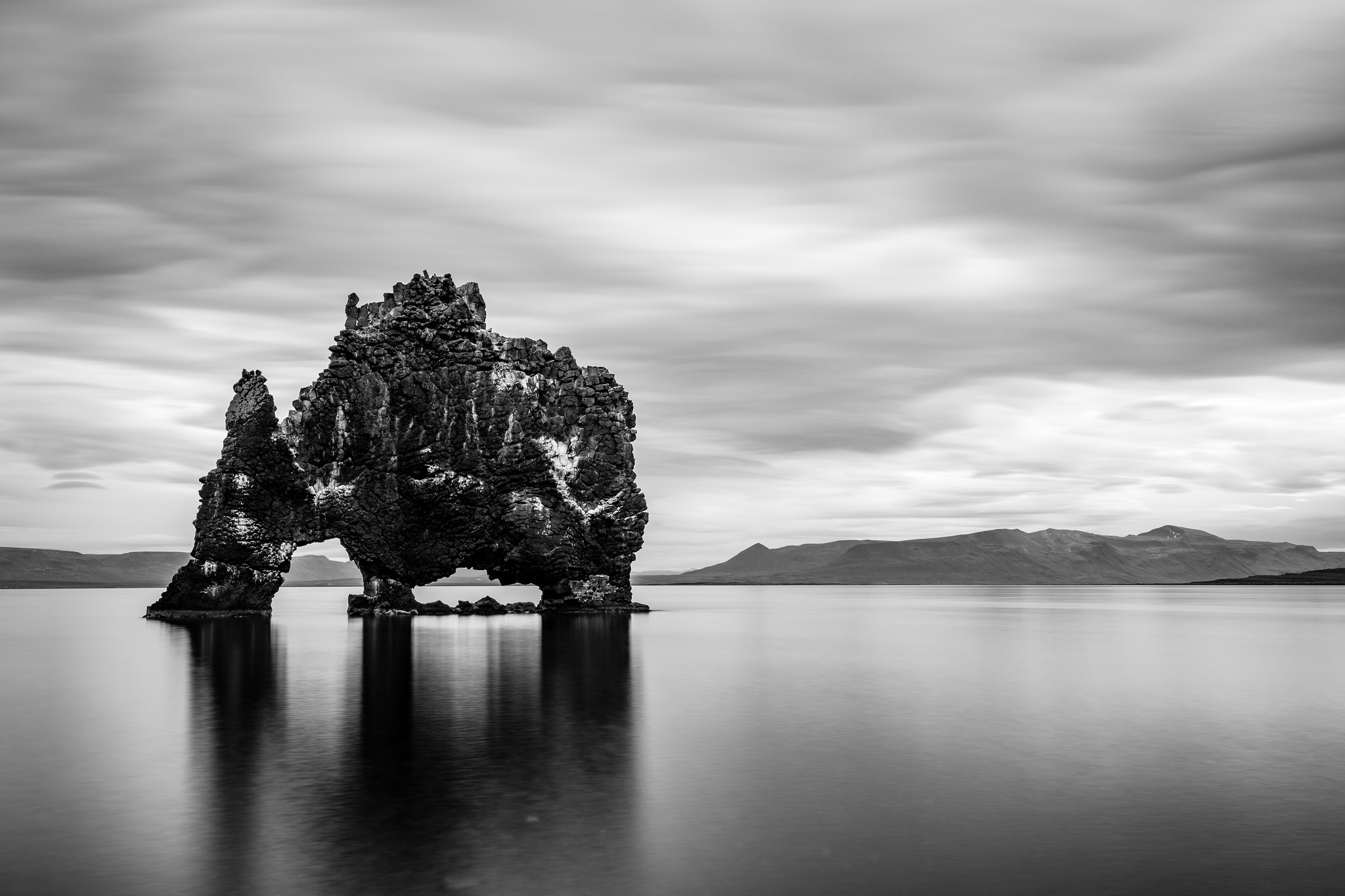 Free download wallpaper Nature, Earth, Arch, Black & White on your PC desktop