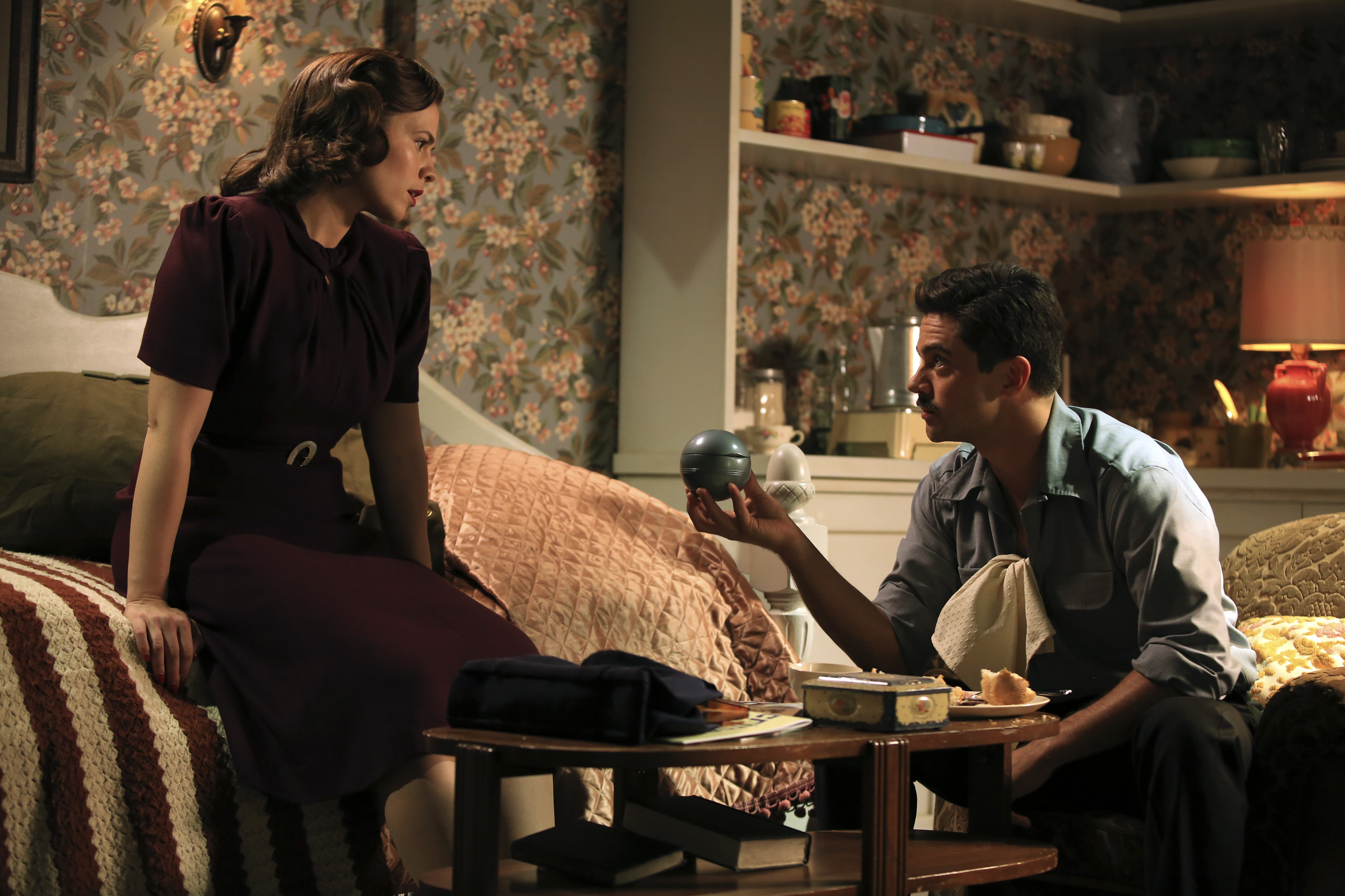 tv show, agent carter, dominic cooper, hayley atwell, howard stark, peggy carter