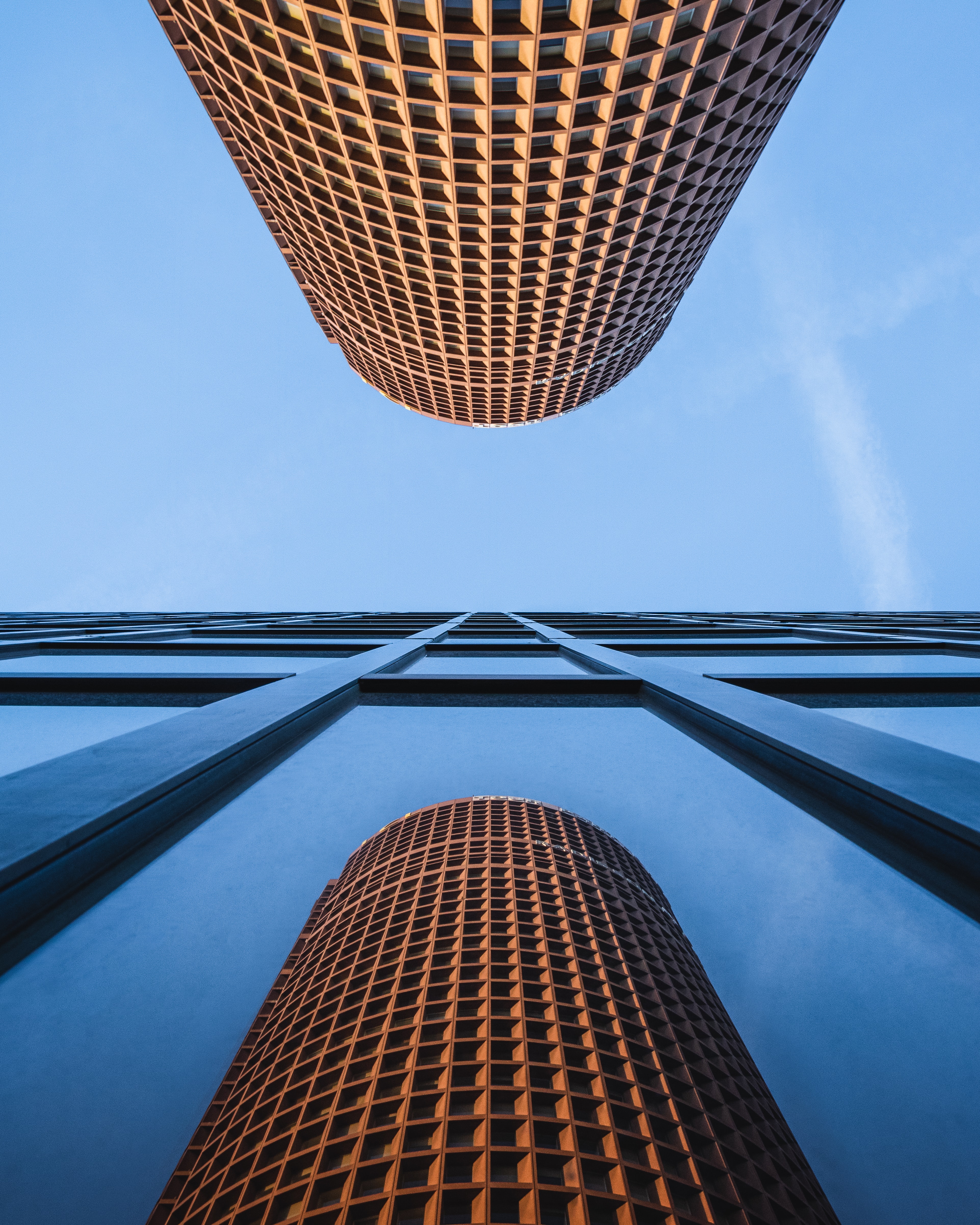 Free download wallpaper Cities, Sky, Building, Reflection, Facade on your PC desktop