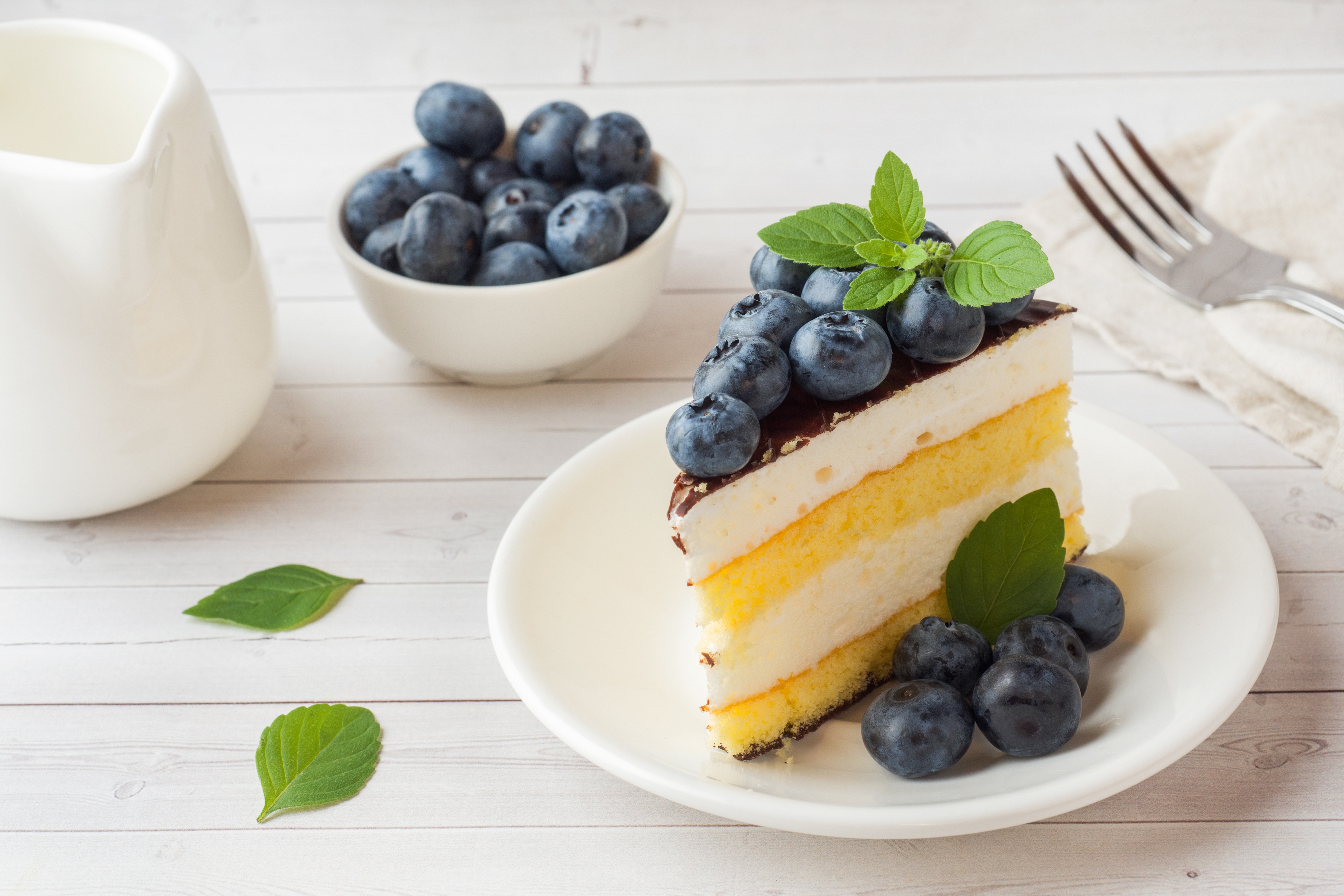 Download mobile wallpaper Food, Dessert, Blueberry, Still Life, Cake, Berry for free.
