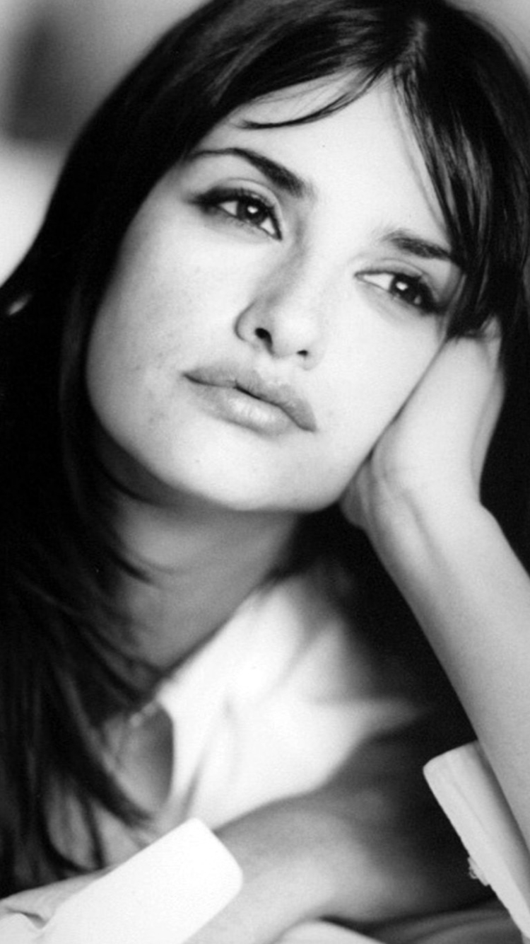 Download mobile wallpaper Penelope Cruz, Celebrity for free.