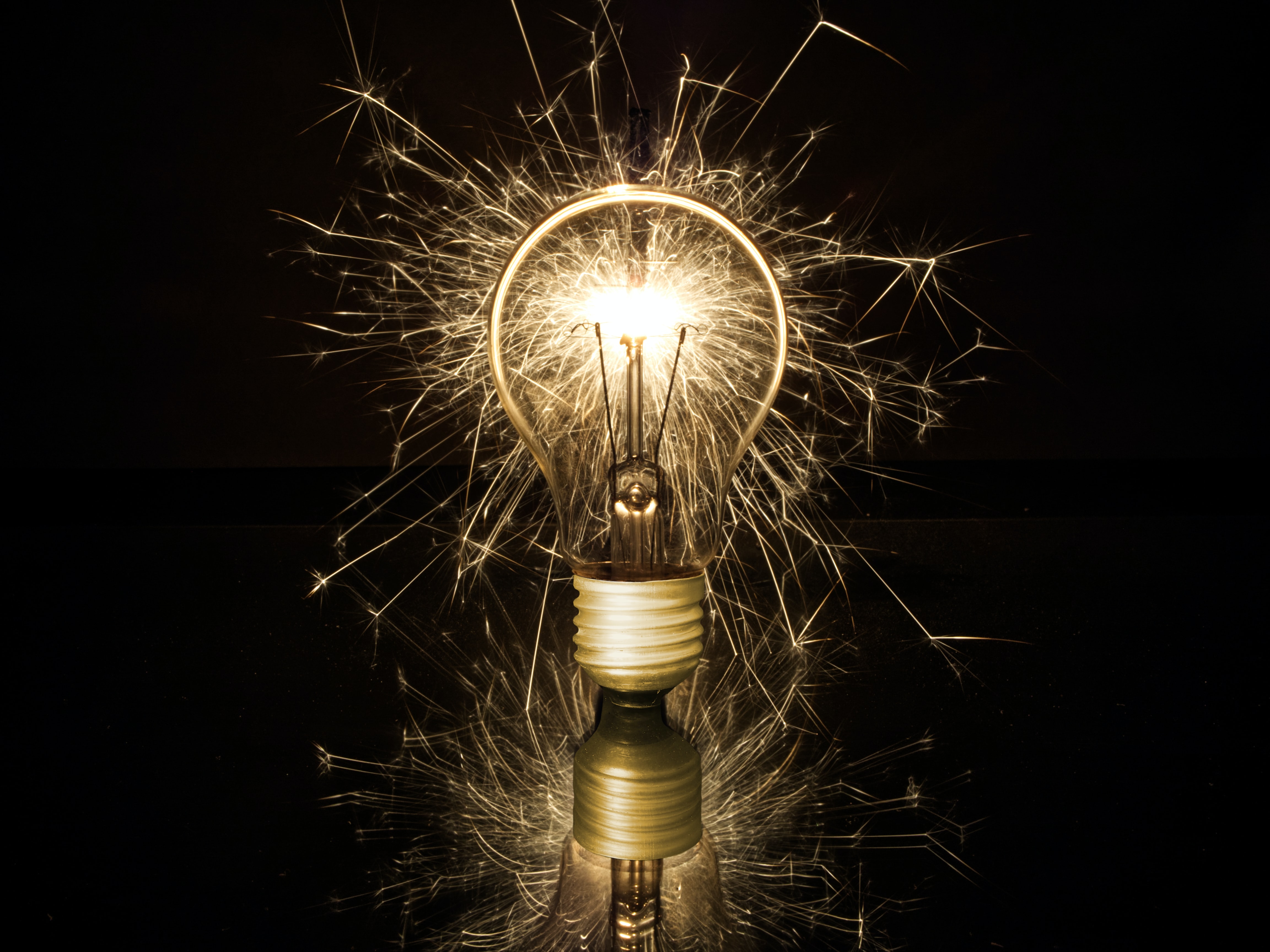 Download mobile wallpaper Miscellanea, Miscellaneous, Sparks, Lamp, Glow for free.