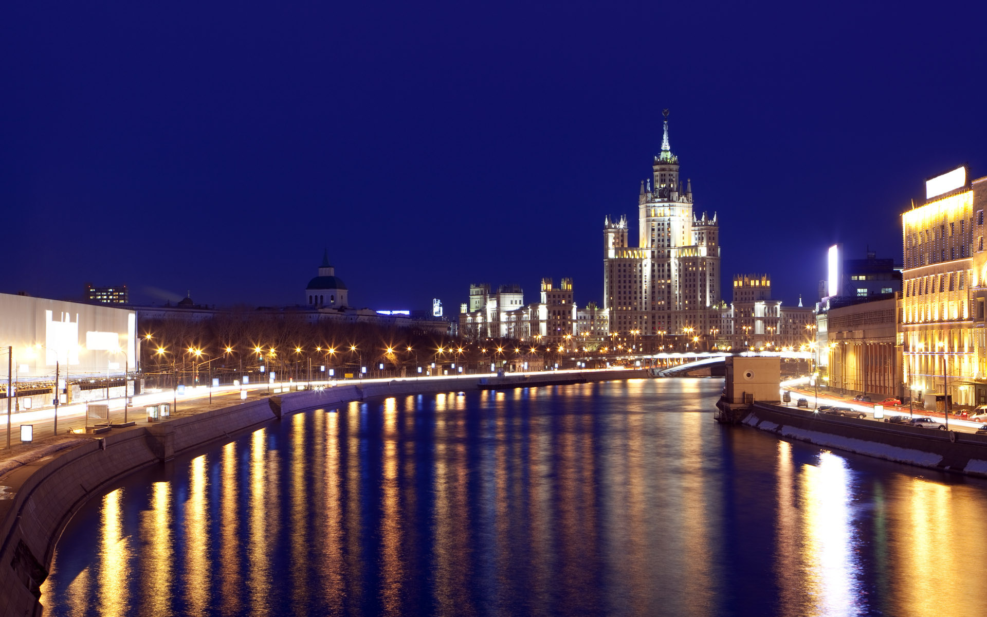 Download mobile wallpaper Moscow, Cities, Man Made for free.