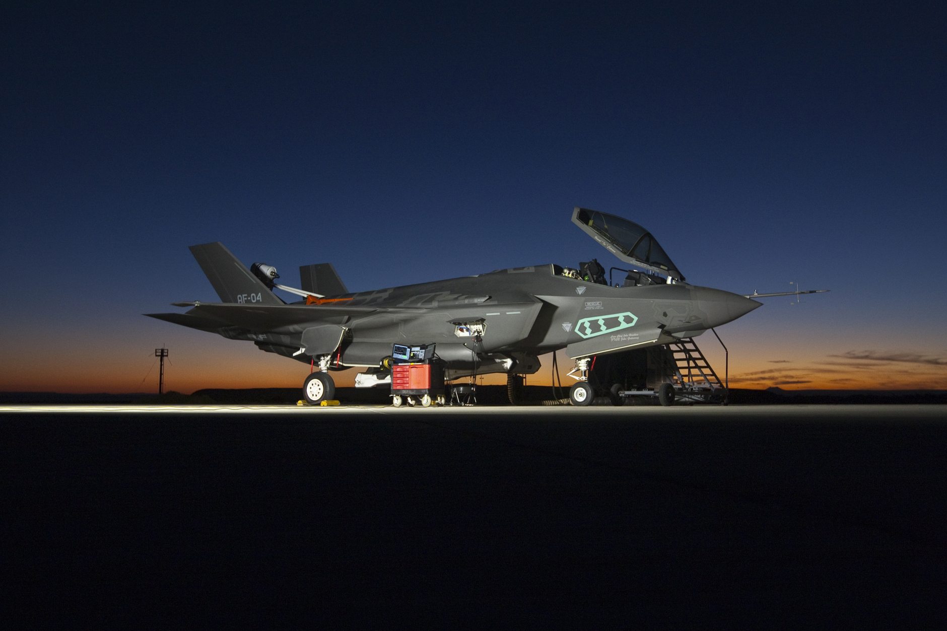Baixe gratuitamente a imagem Militar, Lockheed Martin F 35 Lightning Ii na área de trabalho do seu PC