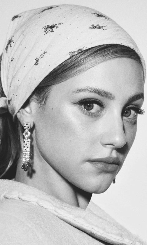 Download mobile wallpaper Face, Earrings, American, Celebrity, Black & White, Actress, Lili Reinhart for free.