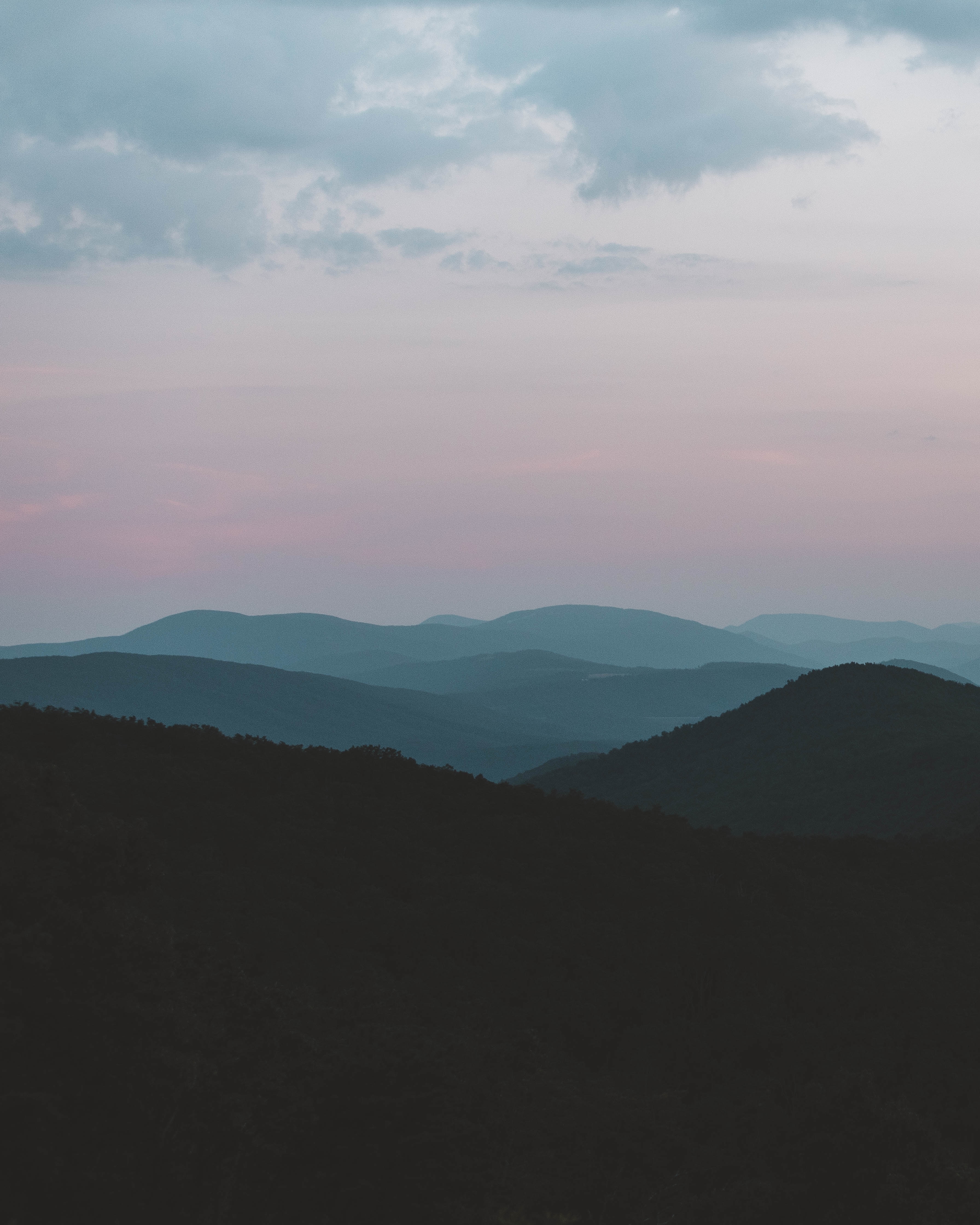 hills, nature, mountains, twilight, vertex, fog, dusk, tops Smartphone Background