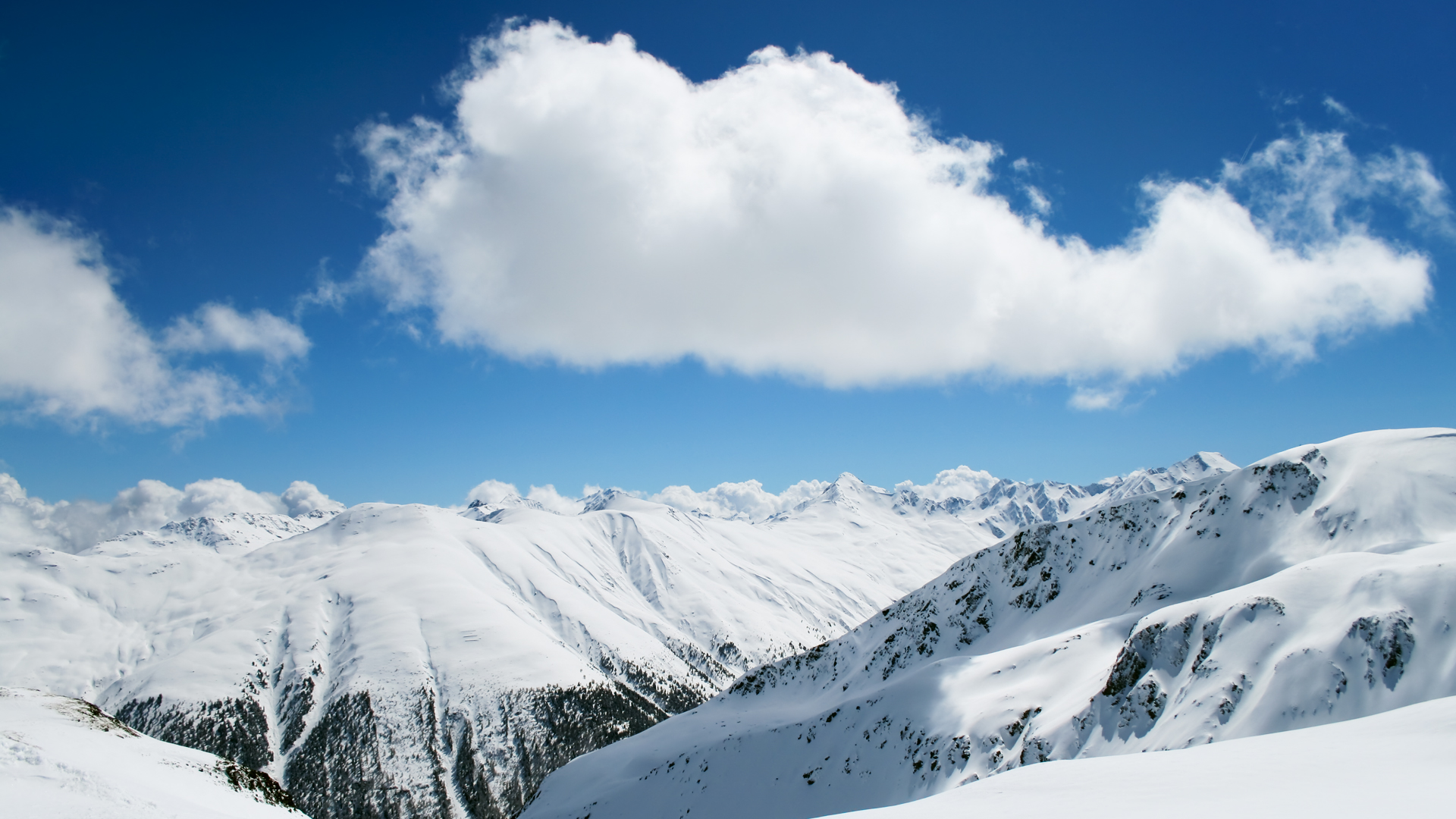 Скачать обои бесплатно Зима, Облака, Снег, Гора, Земля/природа картинка на рабочий стол ПК