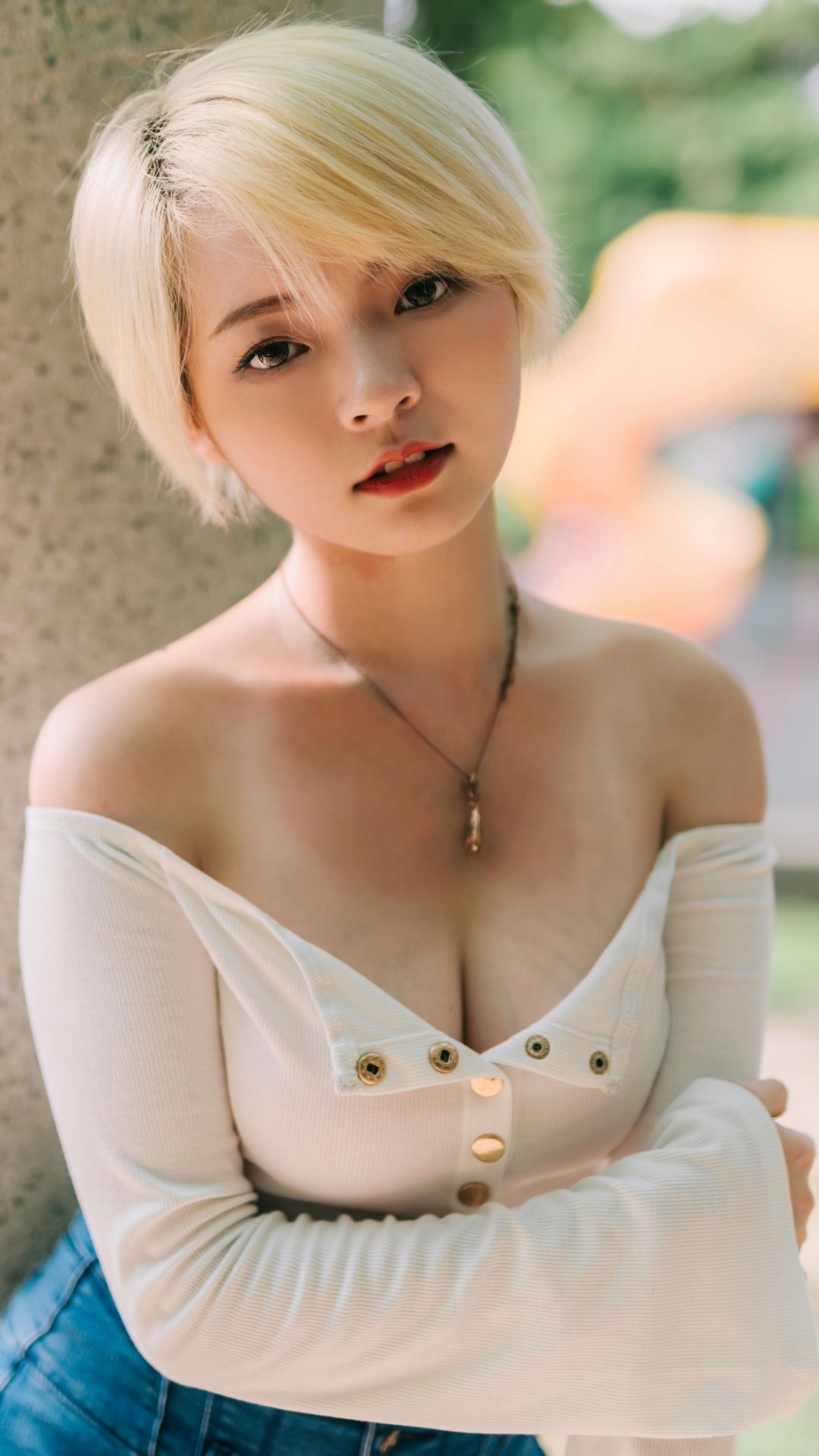 Mobile wallpaper: Blonde, Model, Women, Asian, Short Hair, 1398749 download  the picture for free.