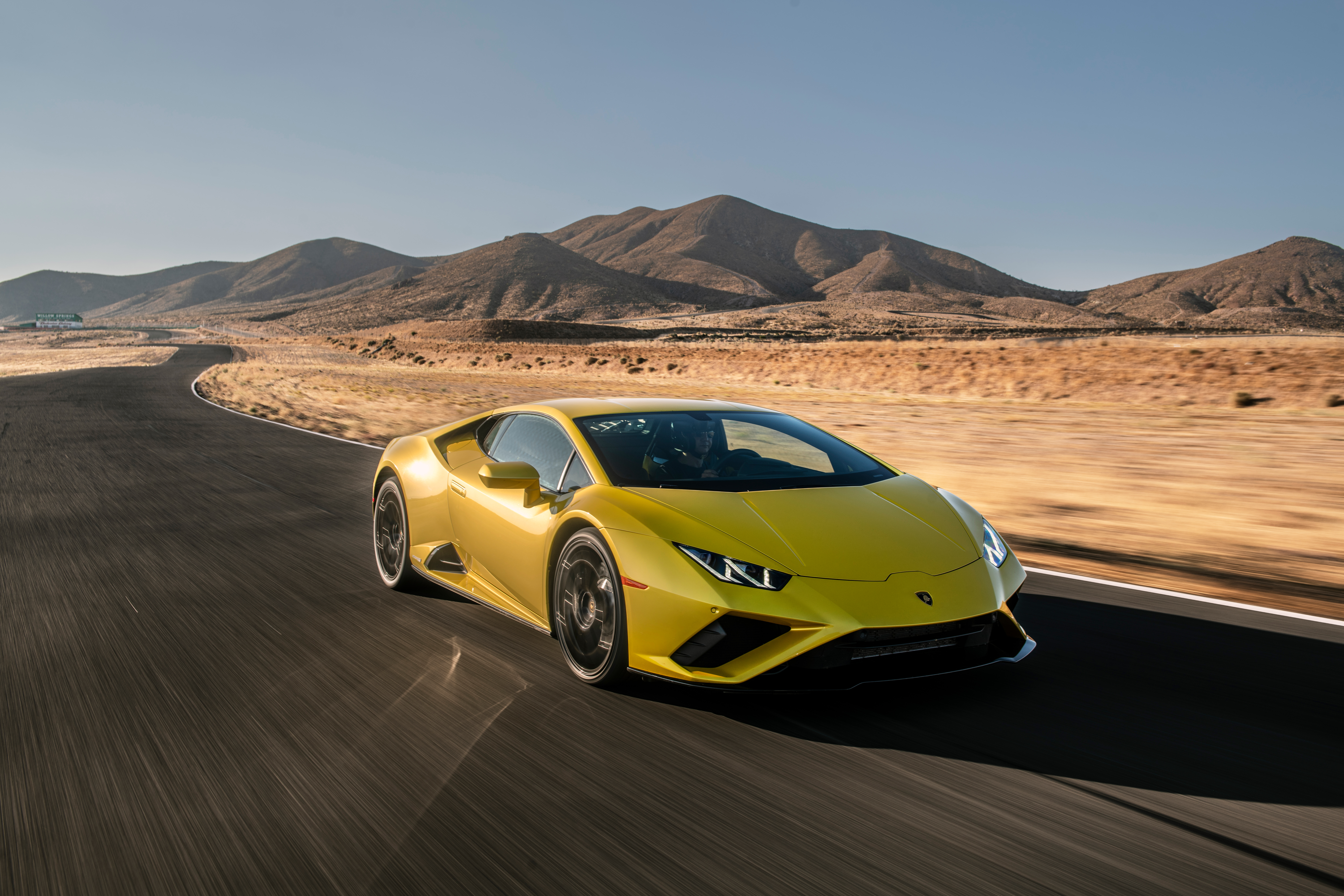 Free download wallpaper Lamborghini, Car, Supercar, Lamborghini Huracan, Vehicles, Yellow Car, Lamborghini Huracán Evo on your PC desktop