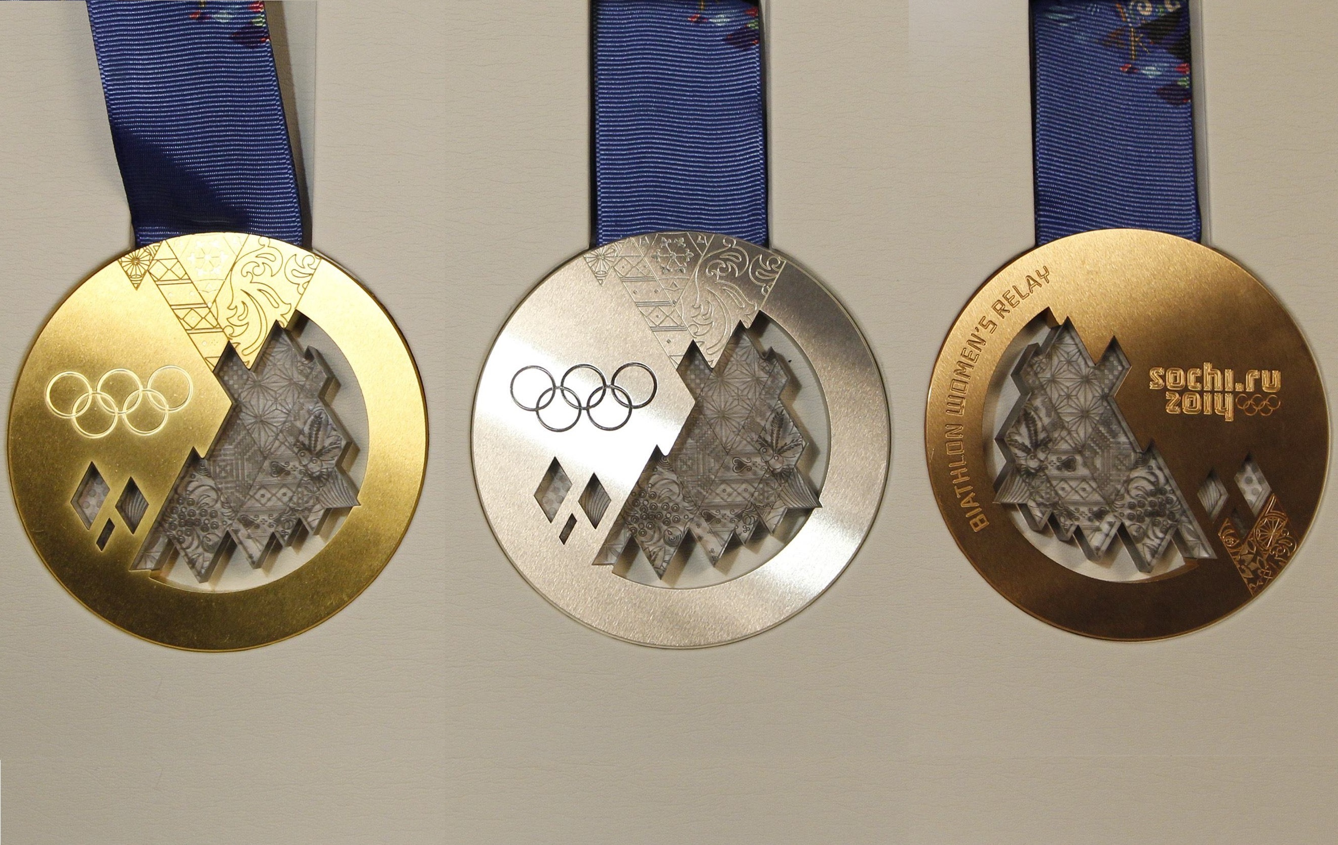 51788 скачать обои серебро, медали, олимпийские игры, спорт, олимпиада, медаль, бронза, золото, сочи 2014 - заставки и картинки бесплатно