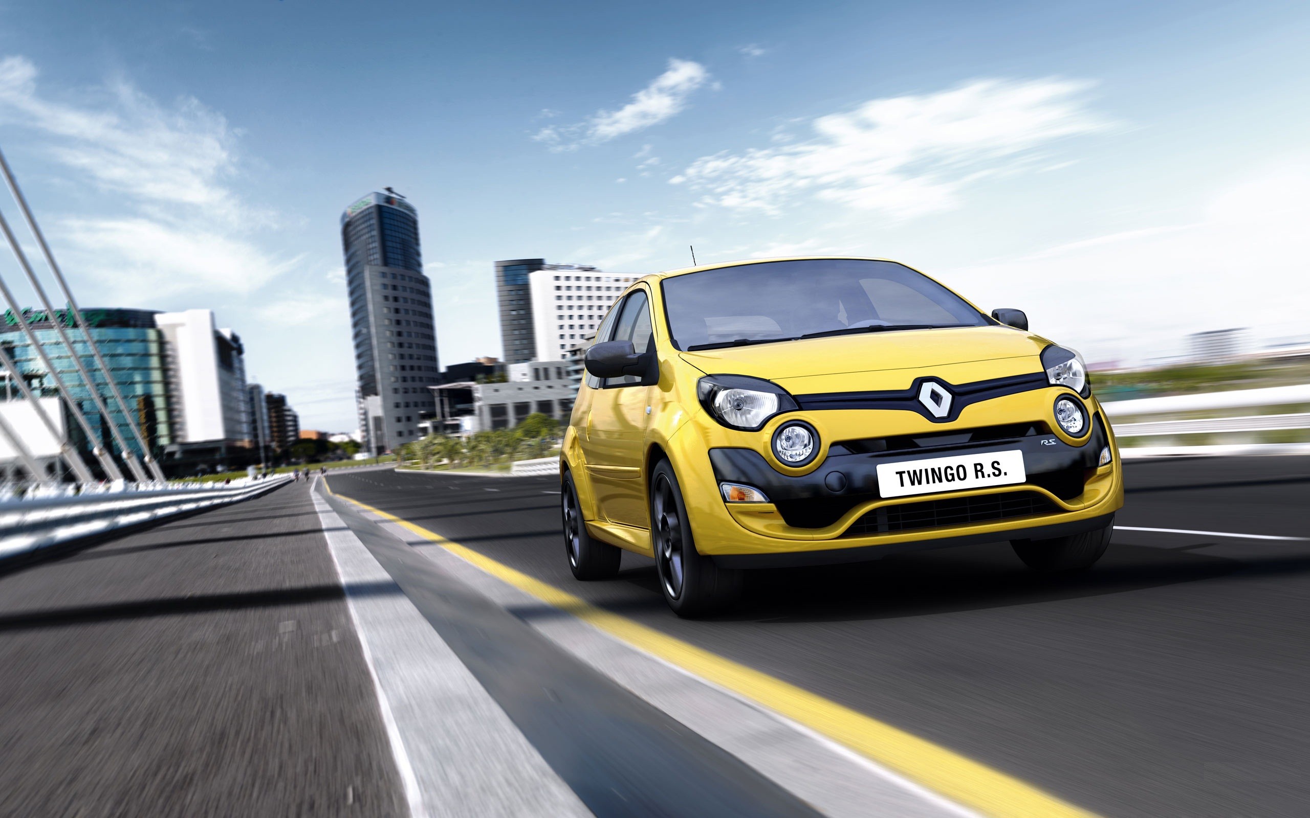 Laden Sie das Renault, Fahrzeuge, Gelbes Auto, Renault Twingo-Bild kostenlos auf Ihren PC-Desktop herunter