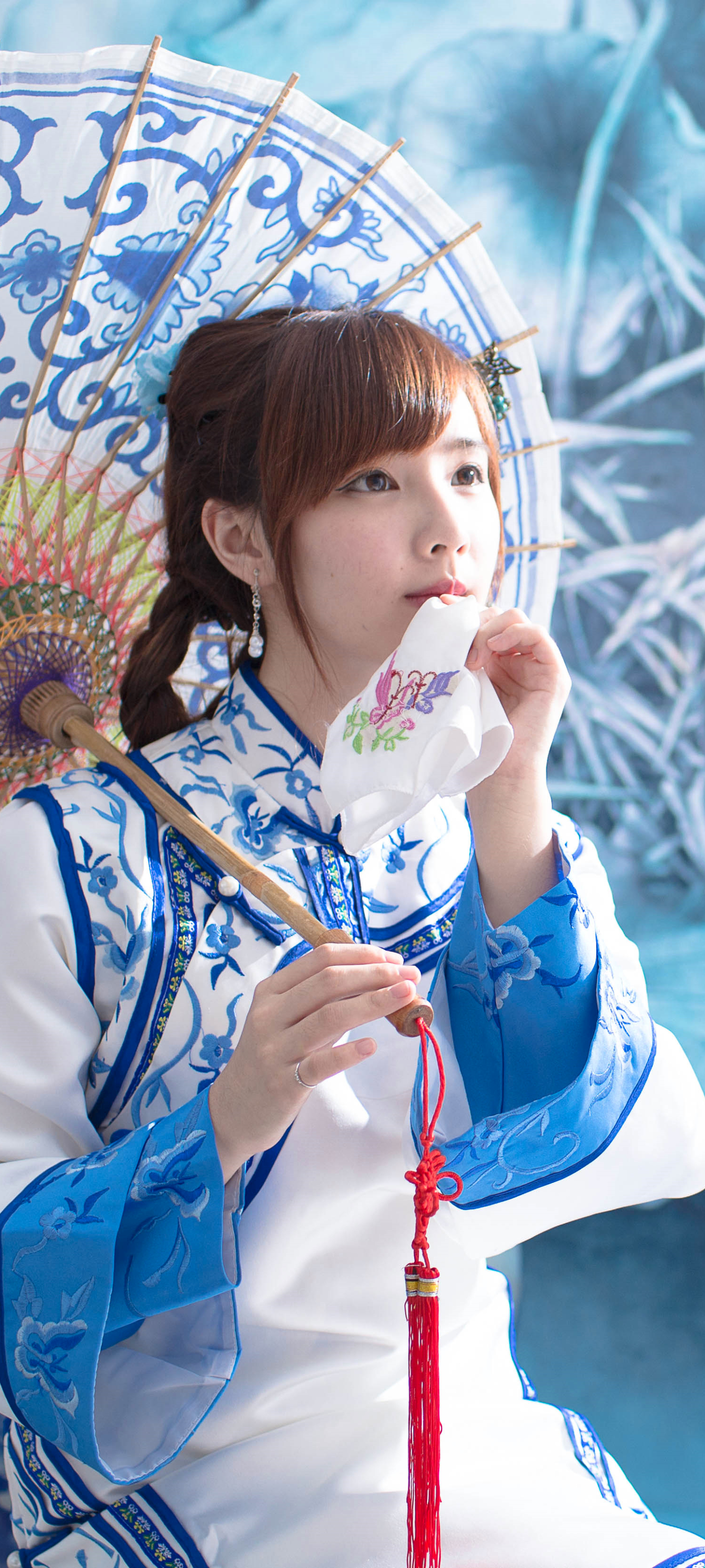 Download mobile wallpaper Women, Asian, Taiwanese, Traditional Costume, National Dress, Yu Chen Zheng for free.
