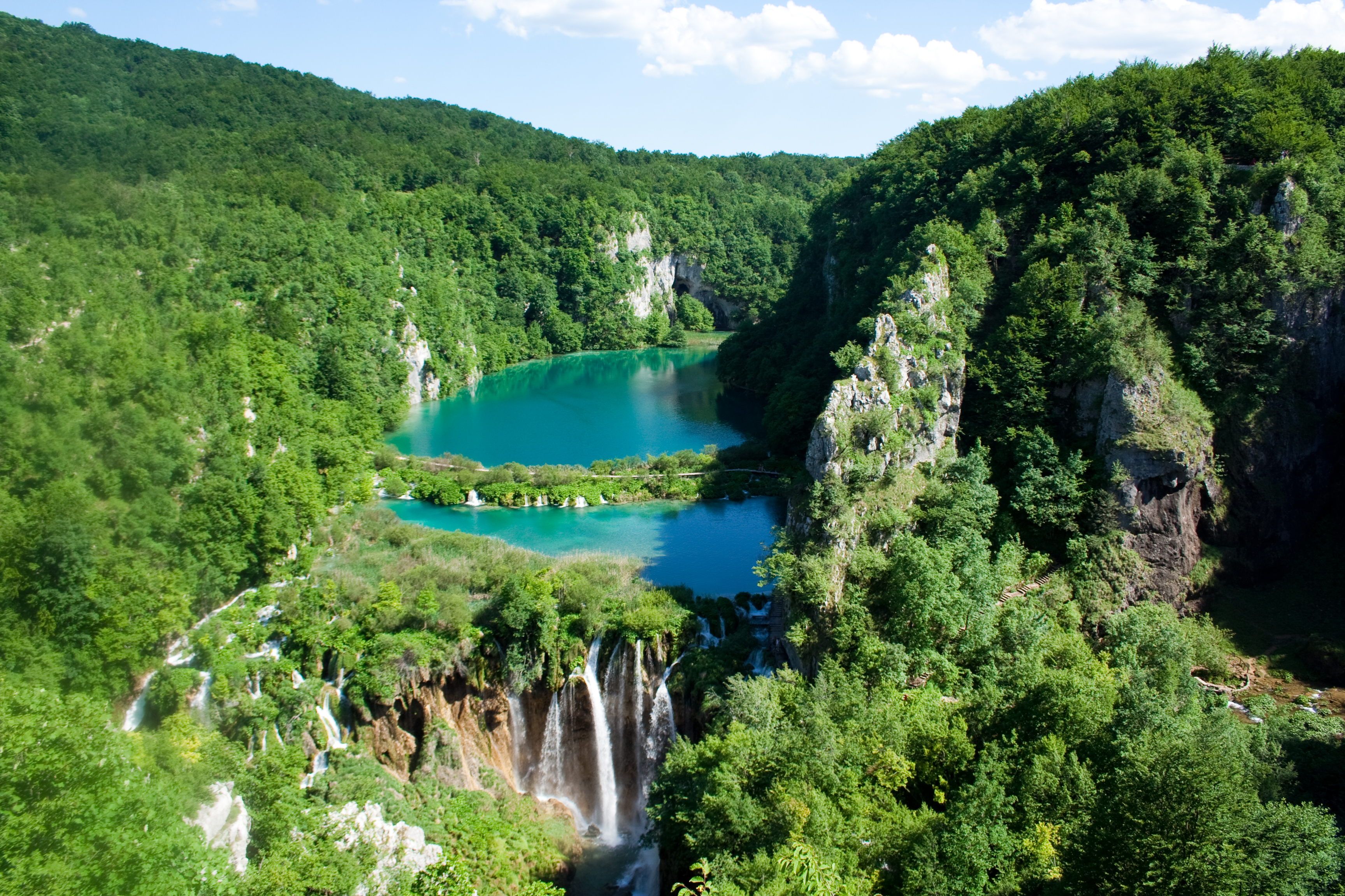 Handy-Wallpaper Wasserfälle, Wasserfall, Erde/natur kostenlos herunterladen.