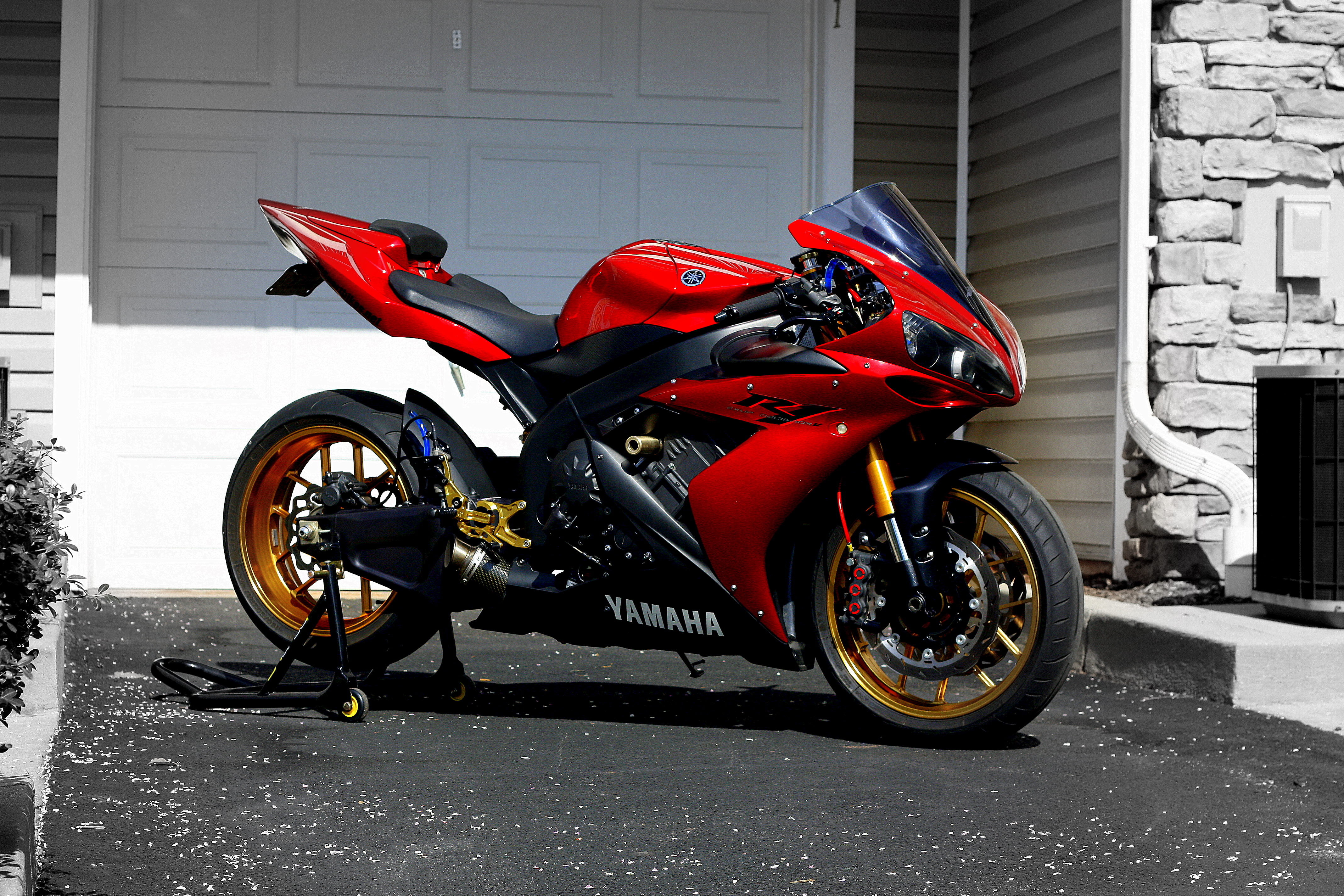 80189 descargar imagen moto deportiva, yamaha, motocicletas, rojo, bicicleta de deporte, r1: fondos de pantalla y protectores de pantalla gratis